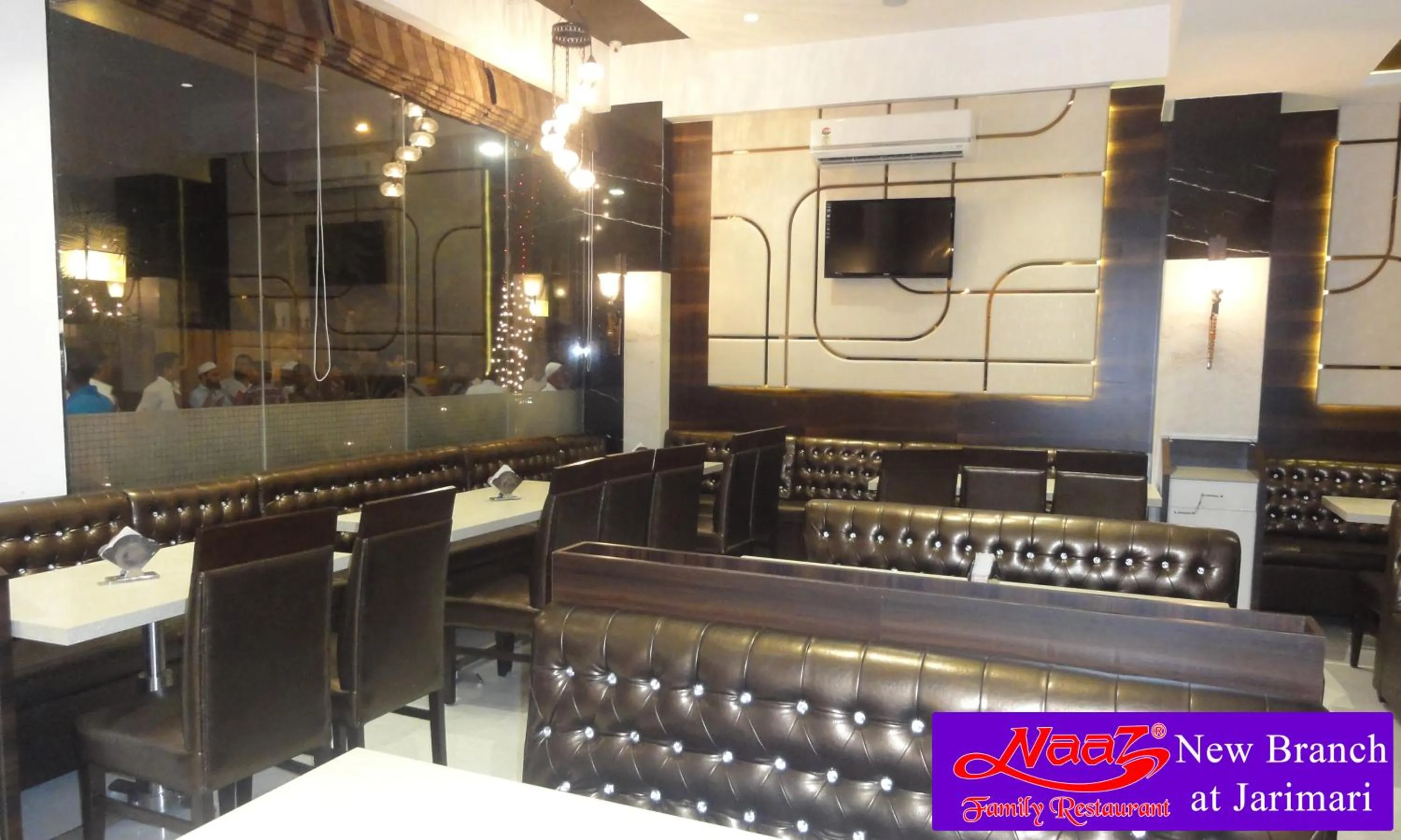 Restaurant/places to eat in Hotel Naaz Executive