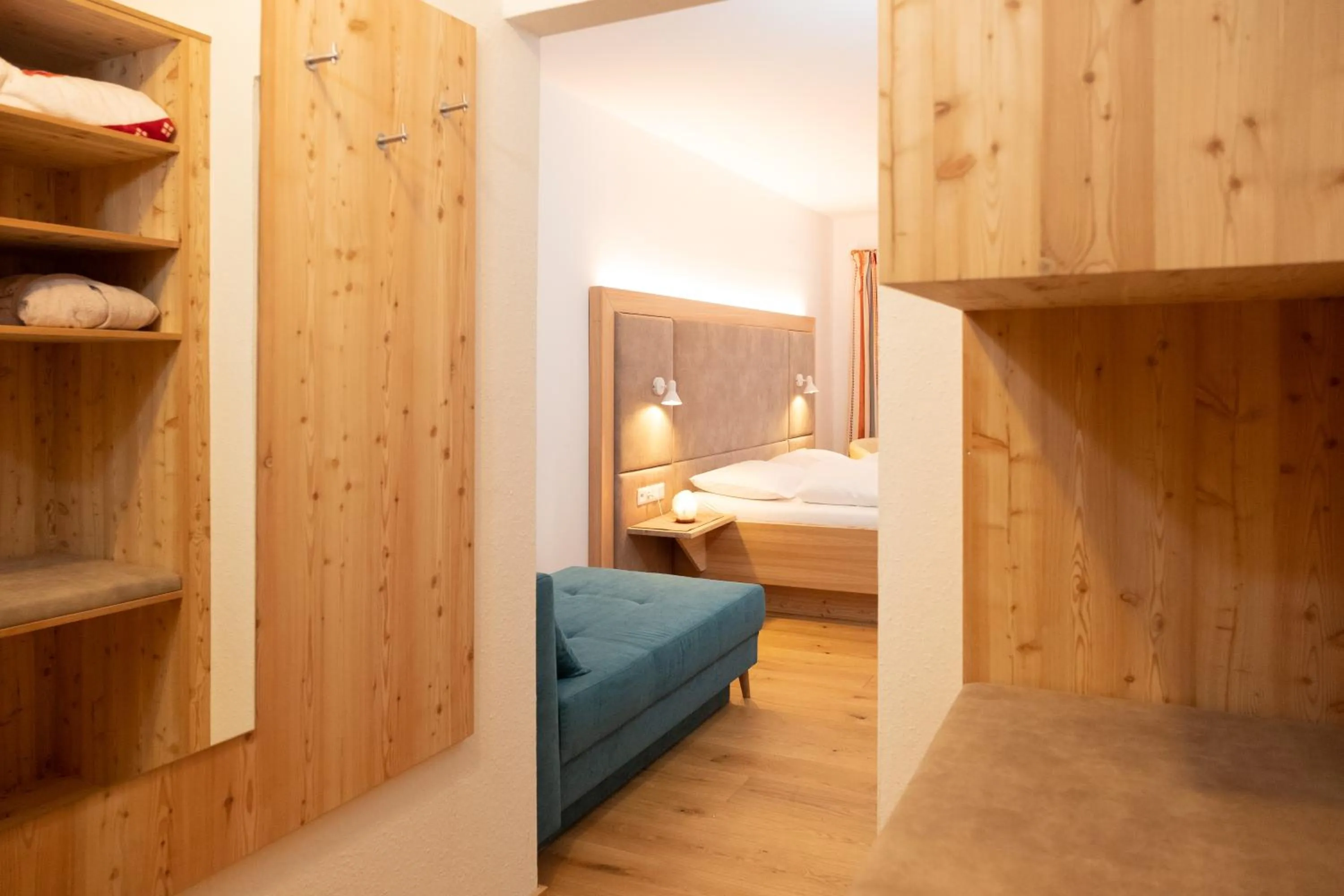 Bed in Santner, Hotel