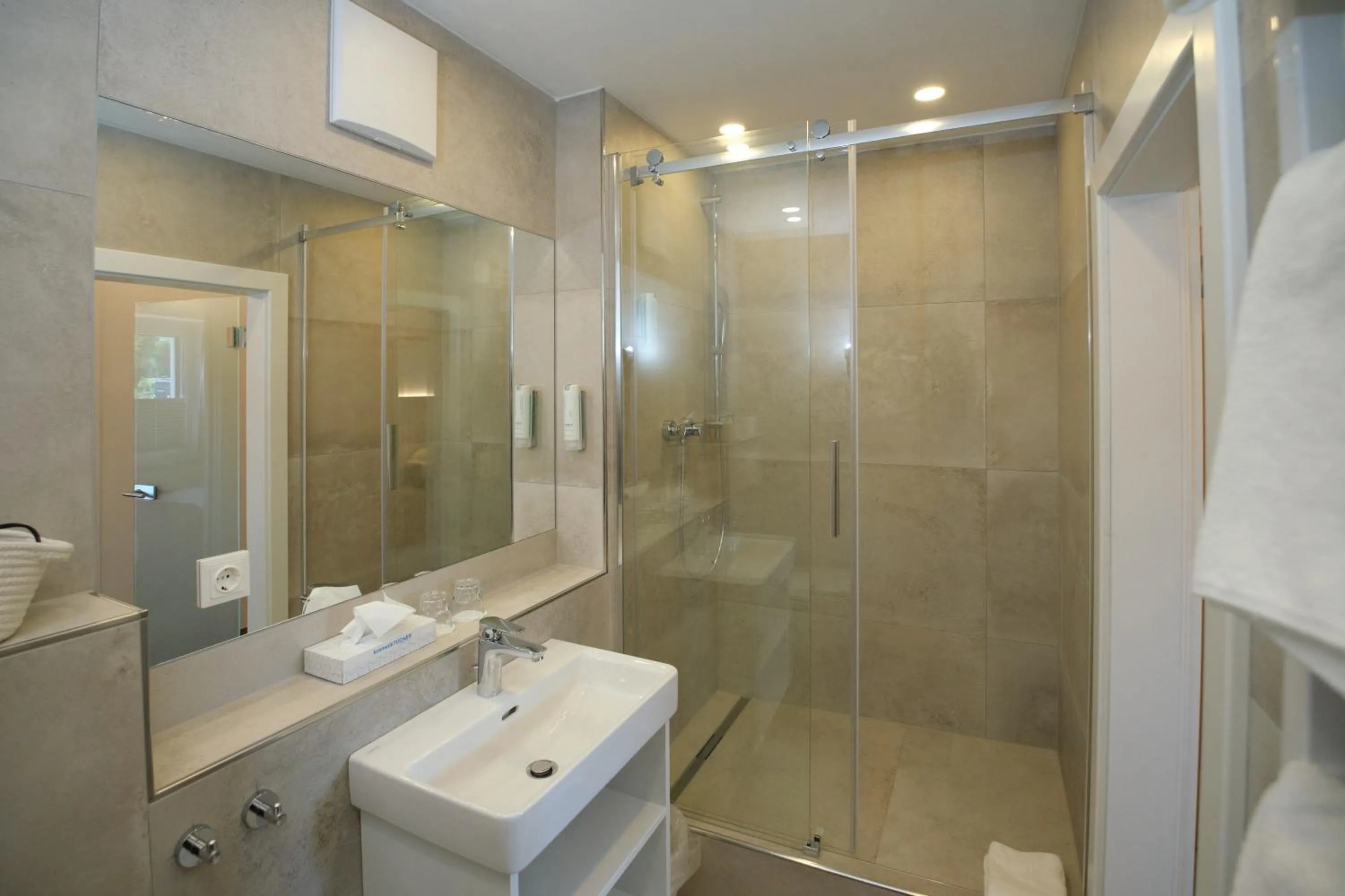 Bathroom in Santner, Hotel