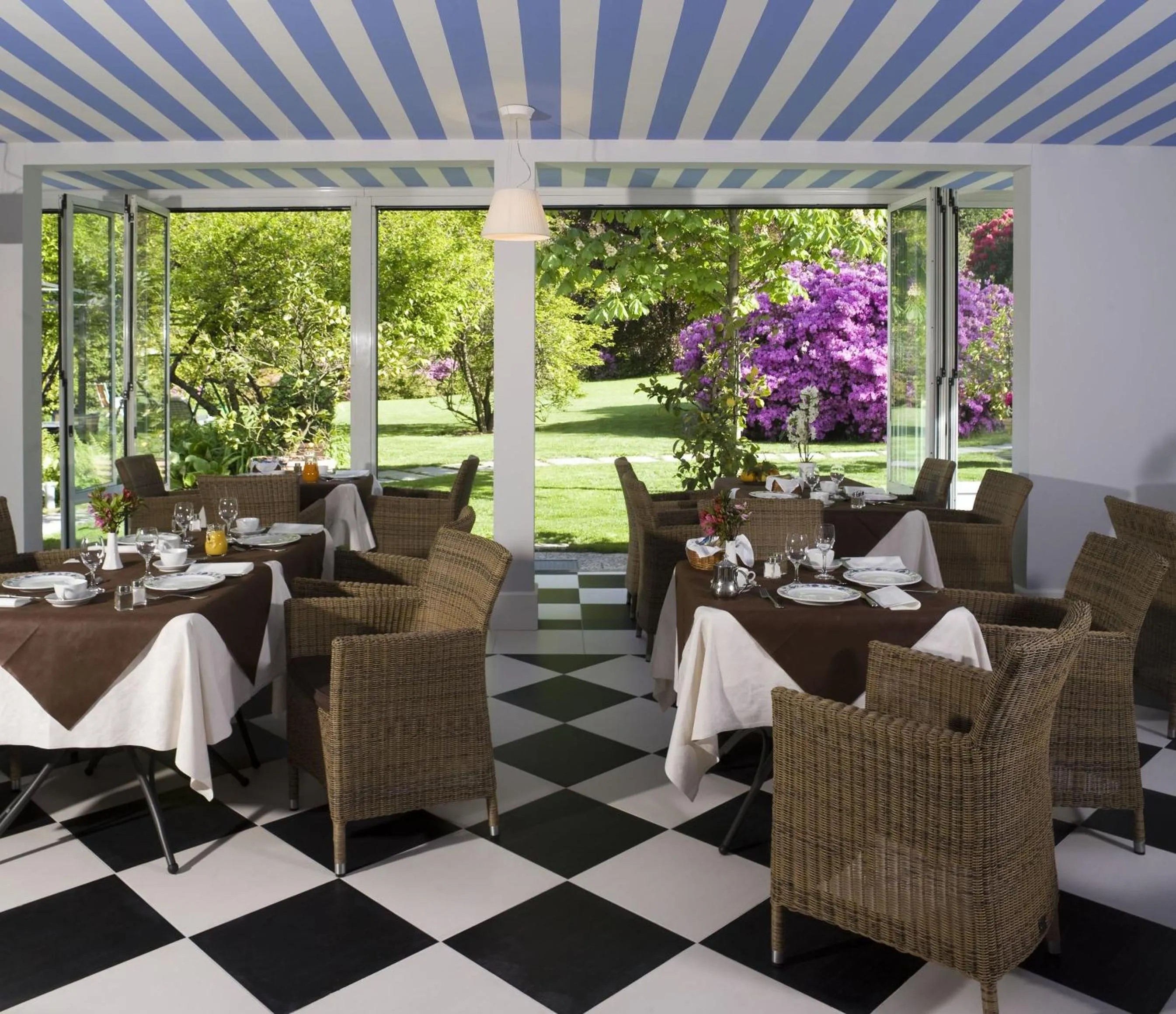 Lounge or bar in Park Hotel Villa Belvedere