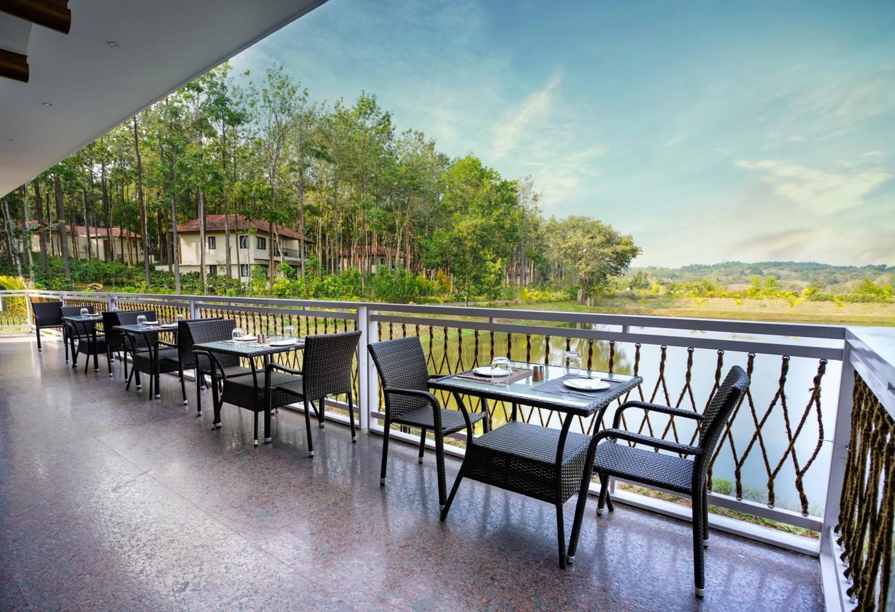 Restaurant/places to eat in Rosetta Sakleshpur