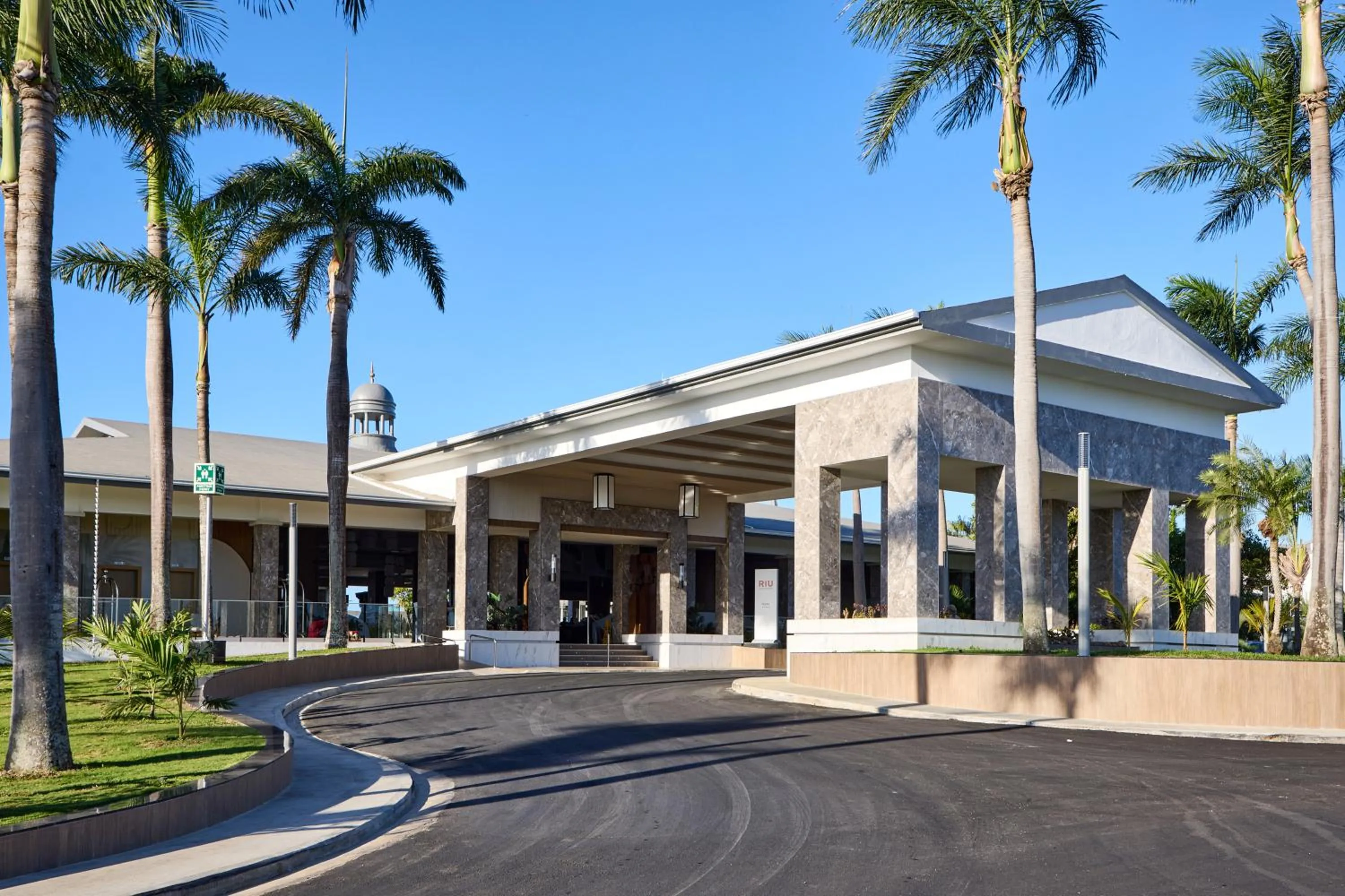 Facade/entrance in Riu Negril - All Inclusive