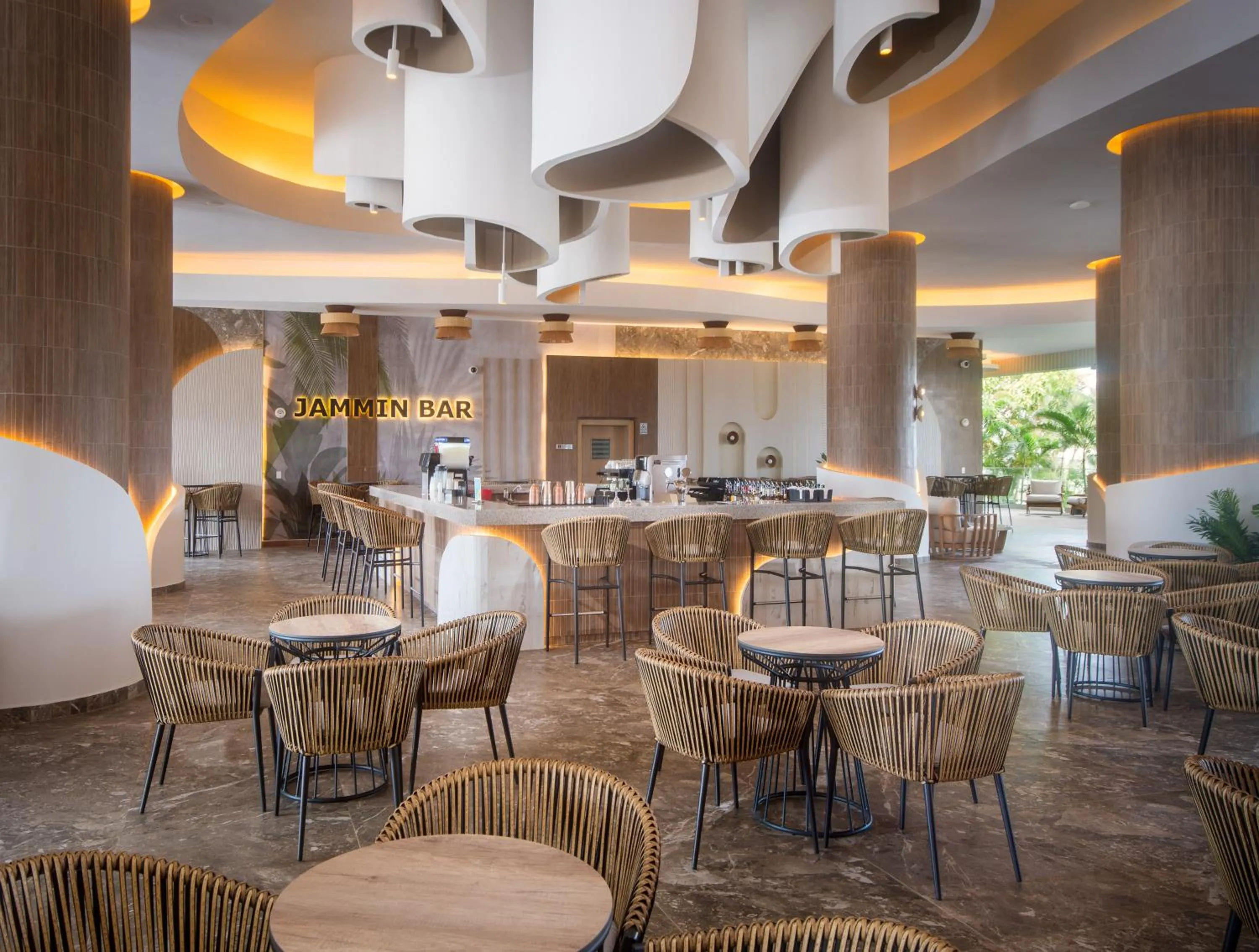 Lounge or bar in Riu Negril - All Inclusive