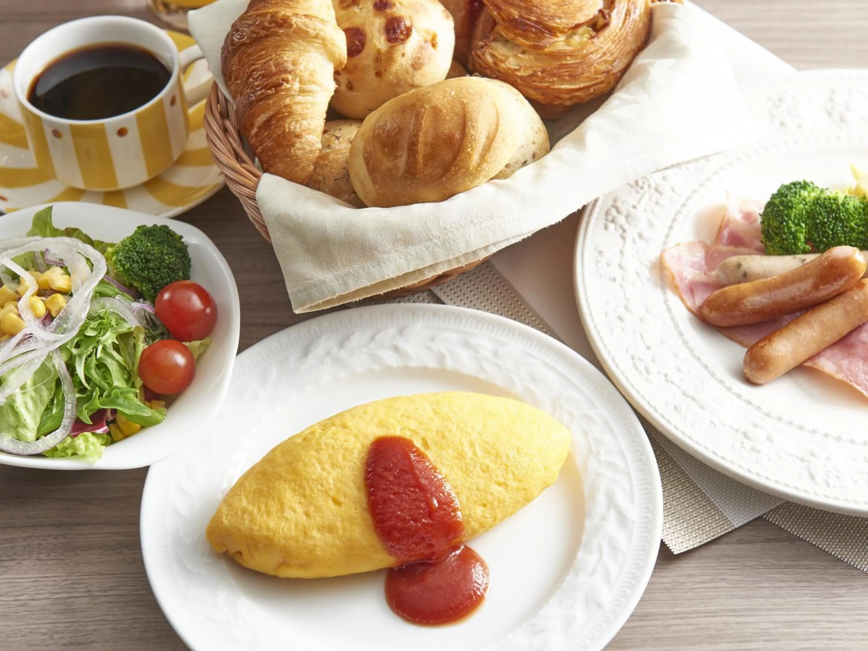 Breakfast in The Yokohama Bay Hotel Tokyu