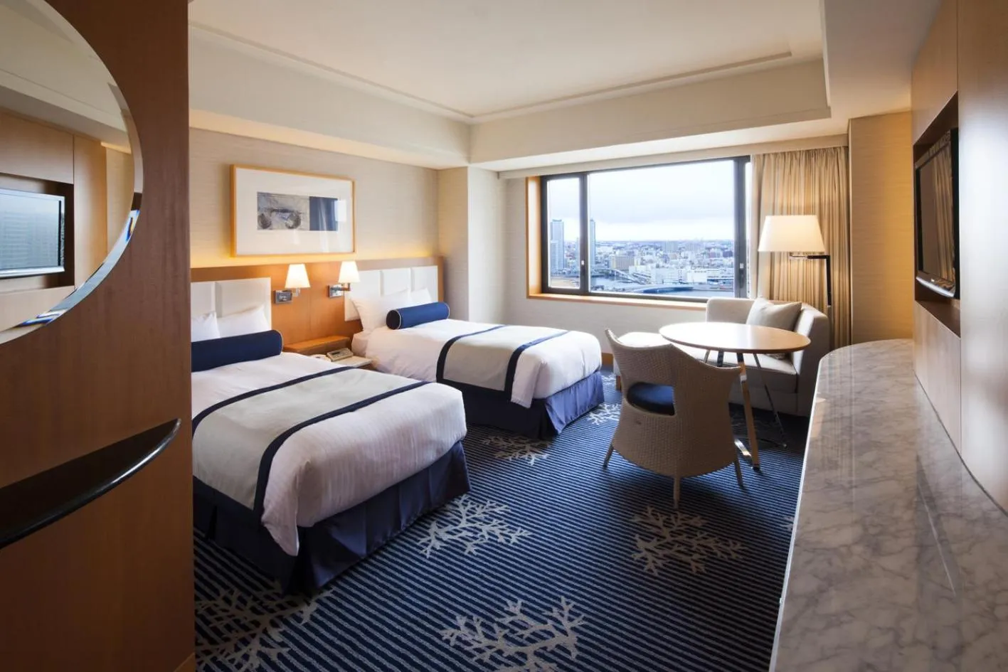 Photo of the whole room, Bed in The Yokohama Bay Hotel Tokyu