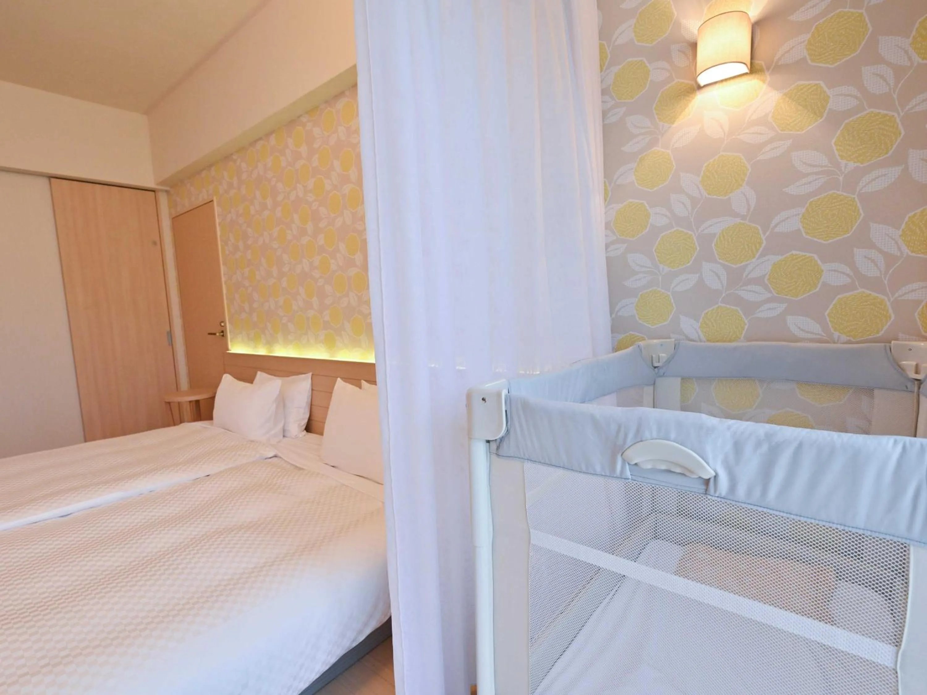 Photo of the whole room, Bed in FUSAKI BEACH RESORT HOTEL & VILLAS