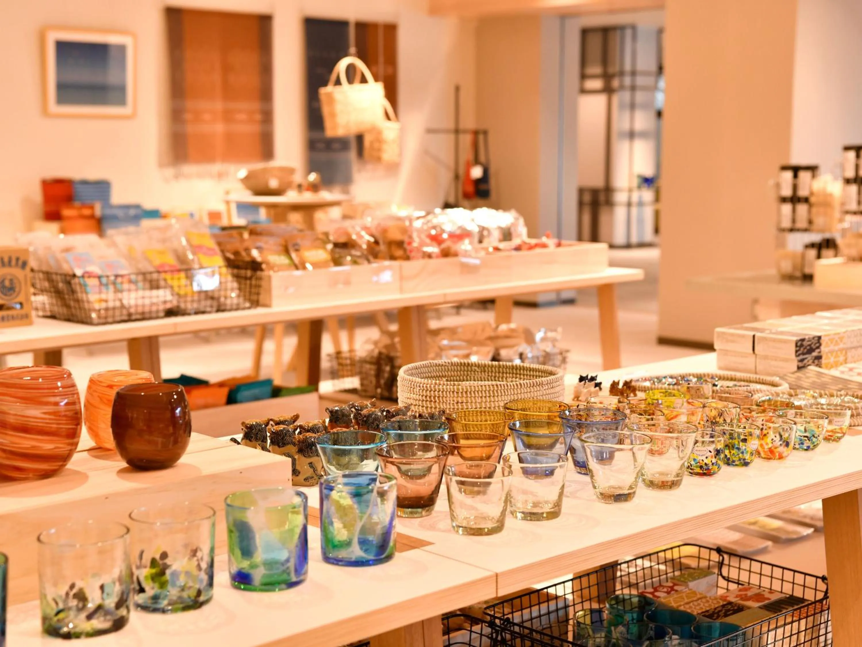 Shopping Area in FUSAKI BEACH RESORT HOTEL & VILLAS