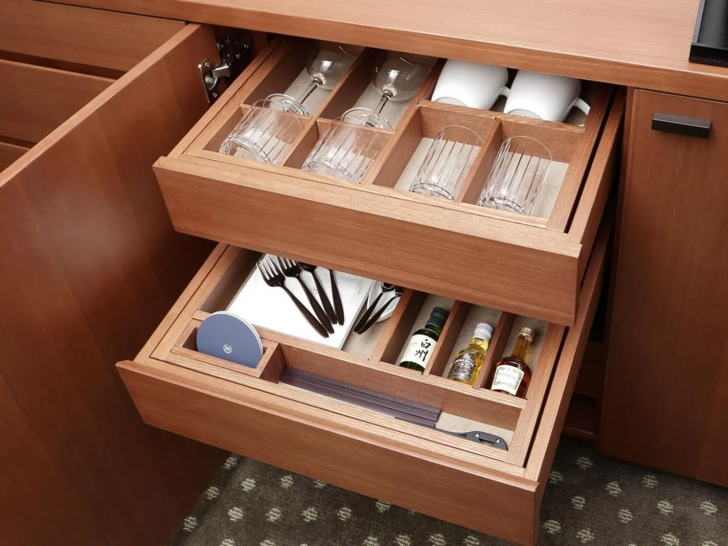 Decorative detail in Yokohama Bay Sheraton Hotel and Towers