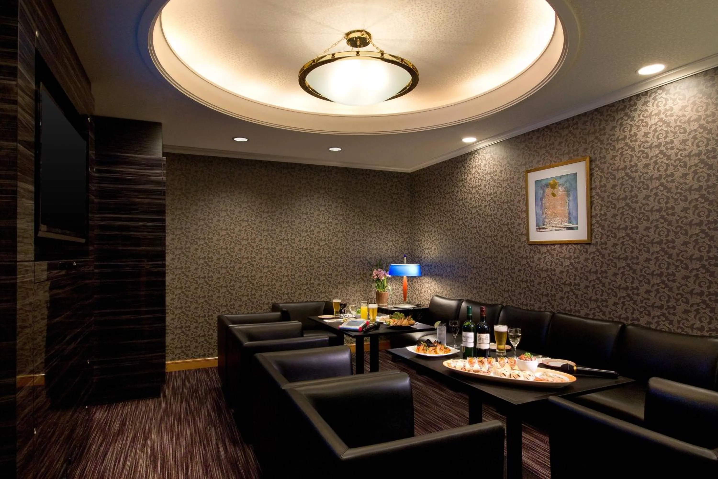 Meeting/conference room in Yokohama Bay Sheraton Hotel and Towers