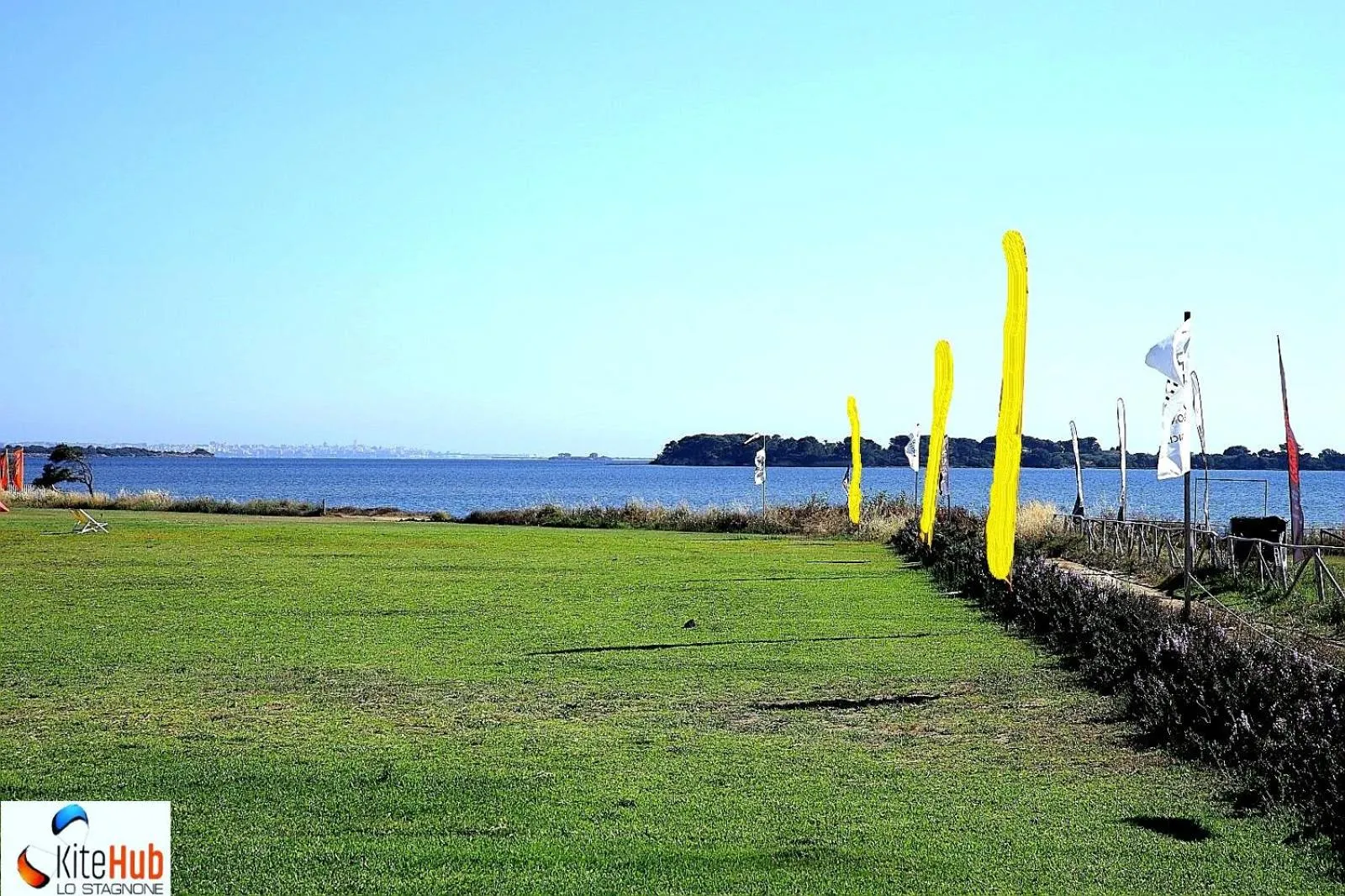 Property building in Kite Hub Lo Stagnone