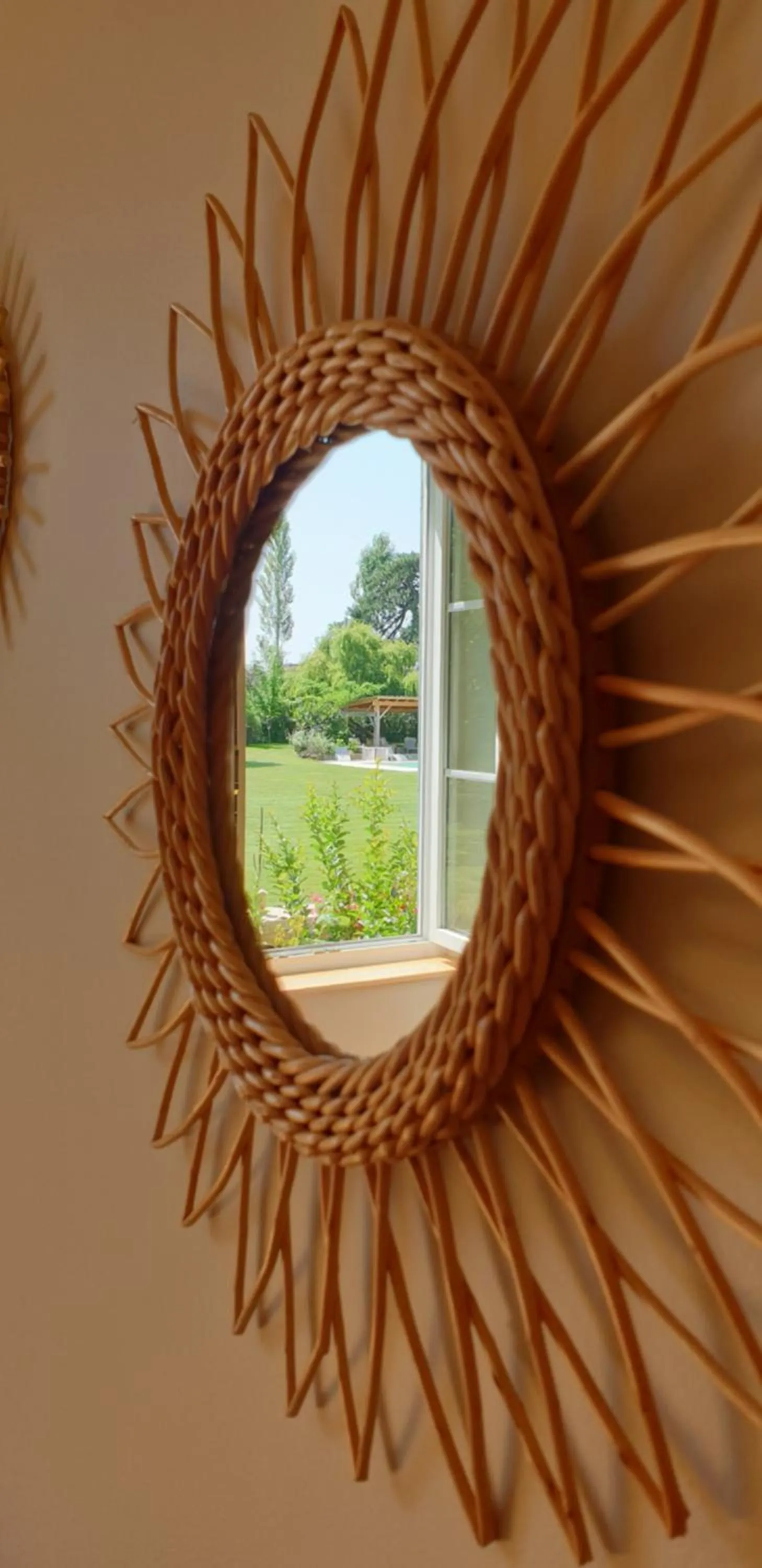 Decorative detail in Château de Grandmont - Escale authentique au coeur des vignes