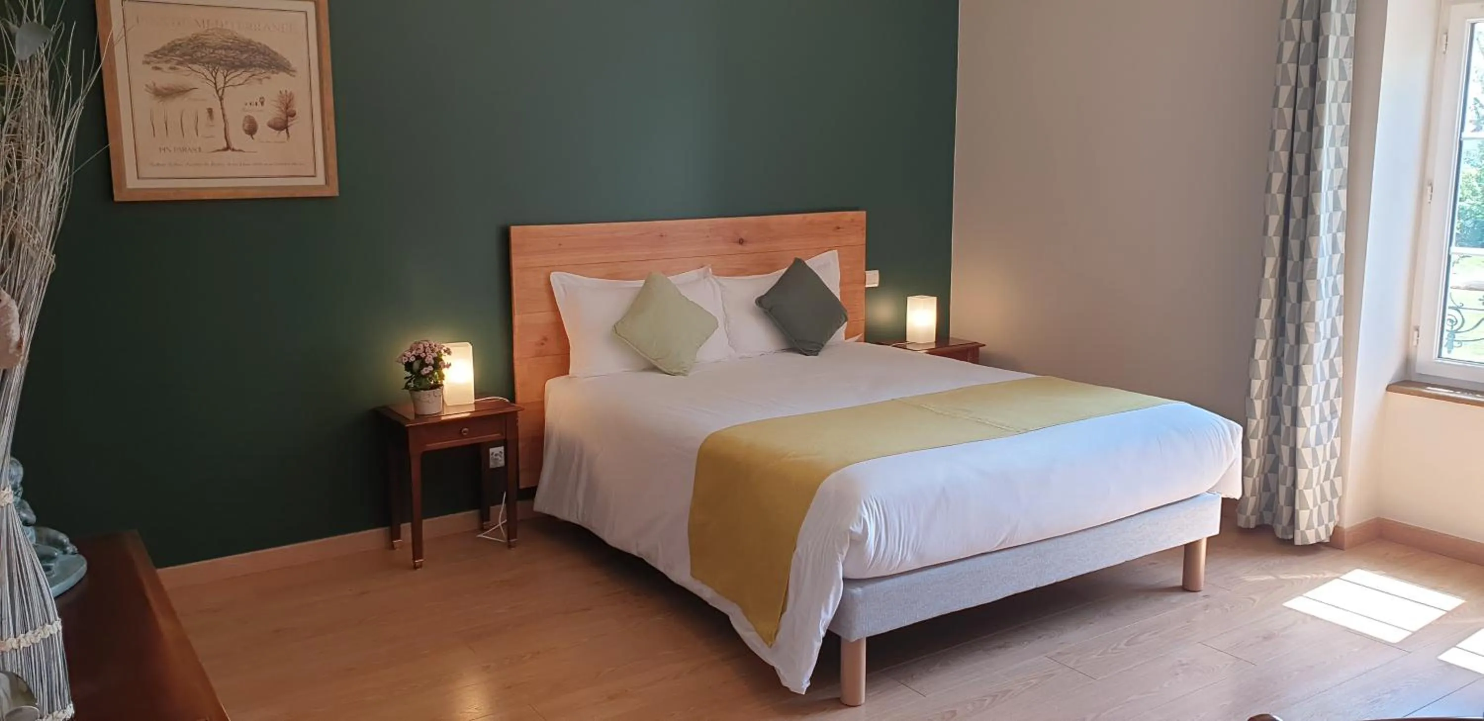 Bed in Château de Grandmont - Escale authentique au coeur des vignes