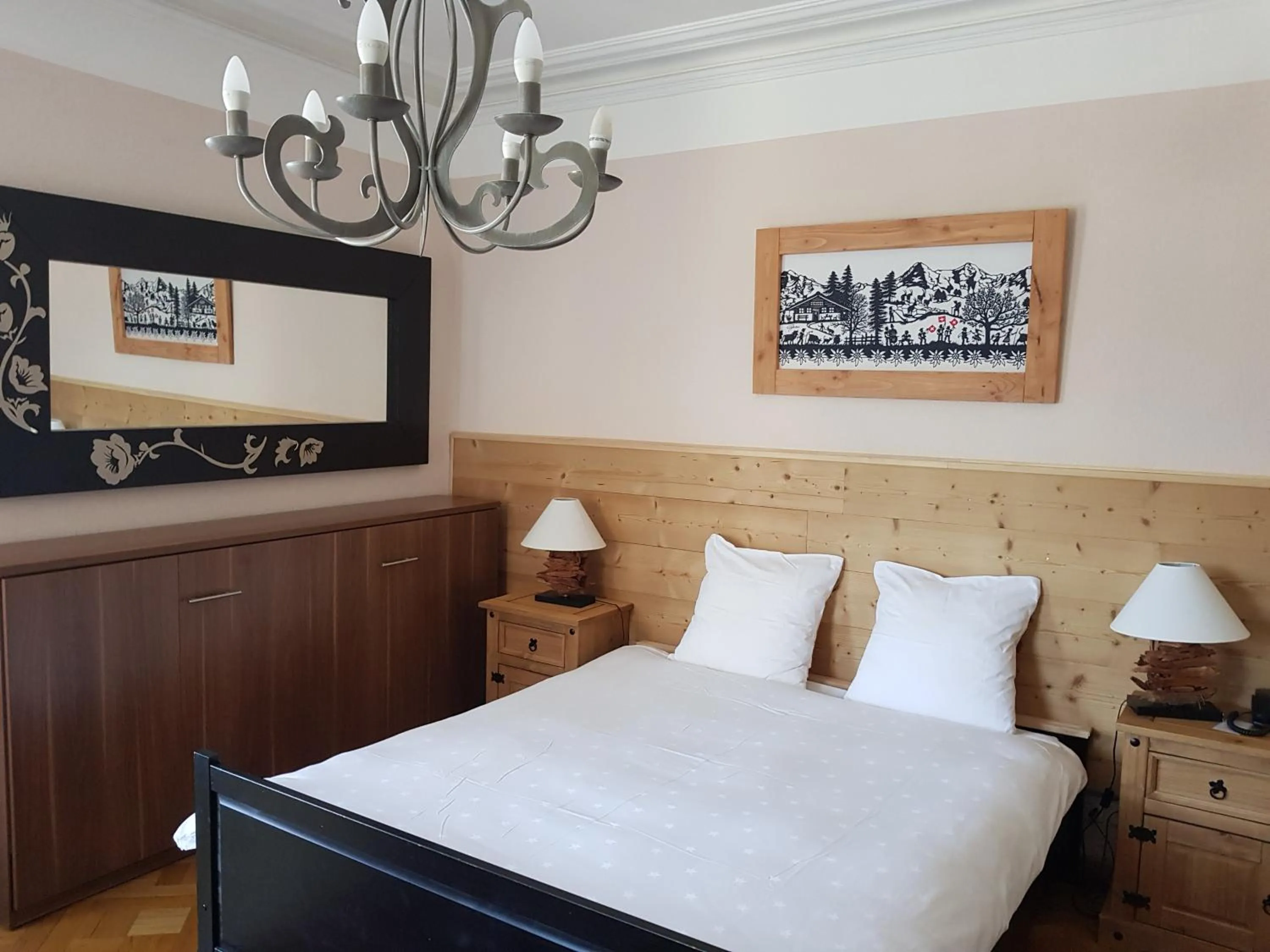 Bedroom, Bed in Hotel de Geneve