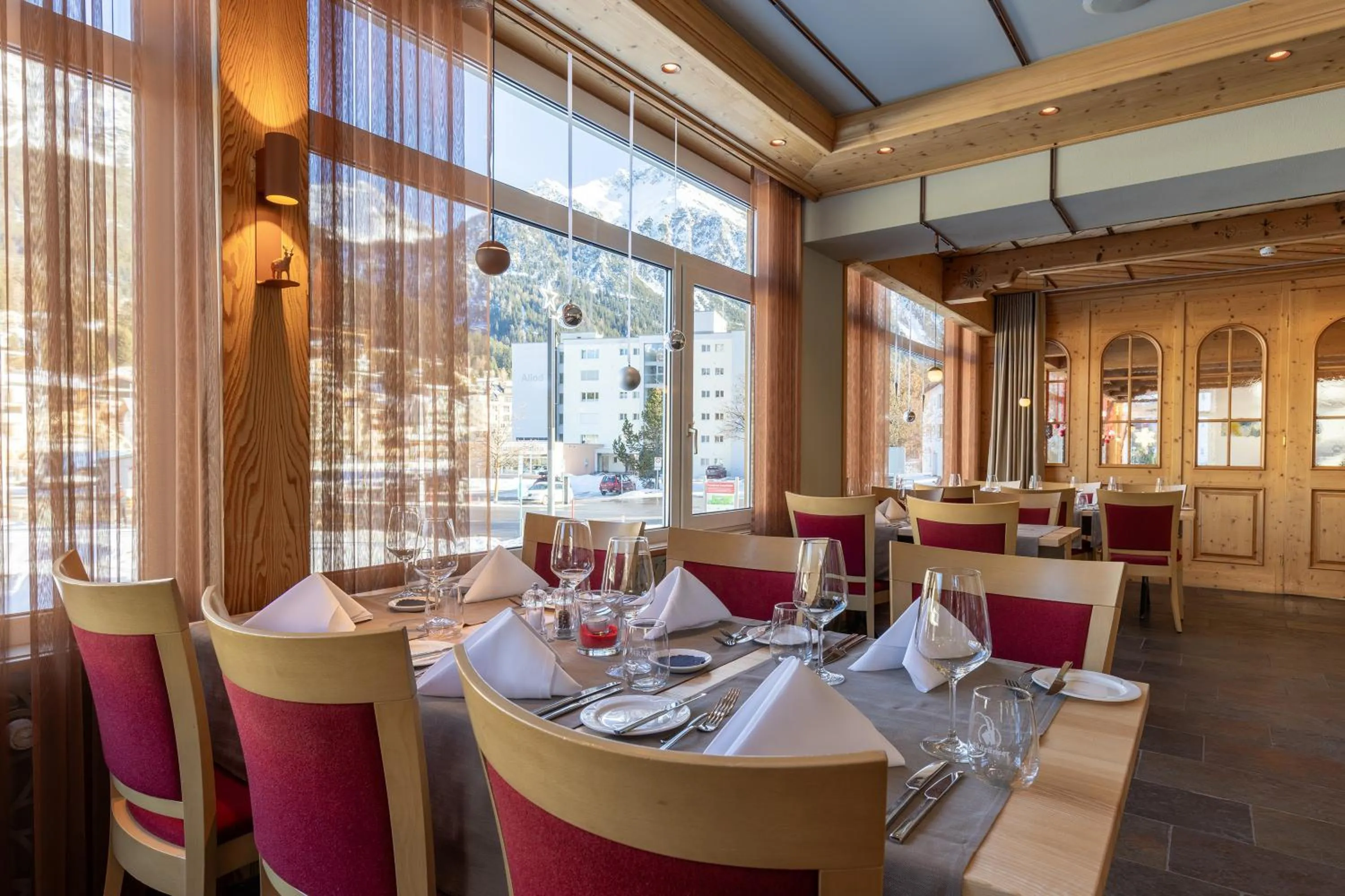 Restaurant/places to eat in Sunstar Hotel Lenzerheide