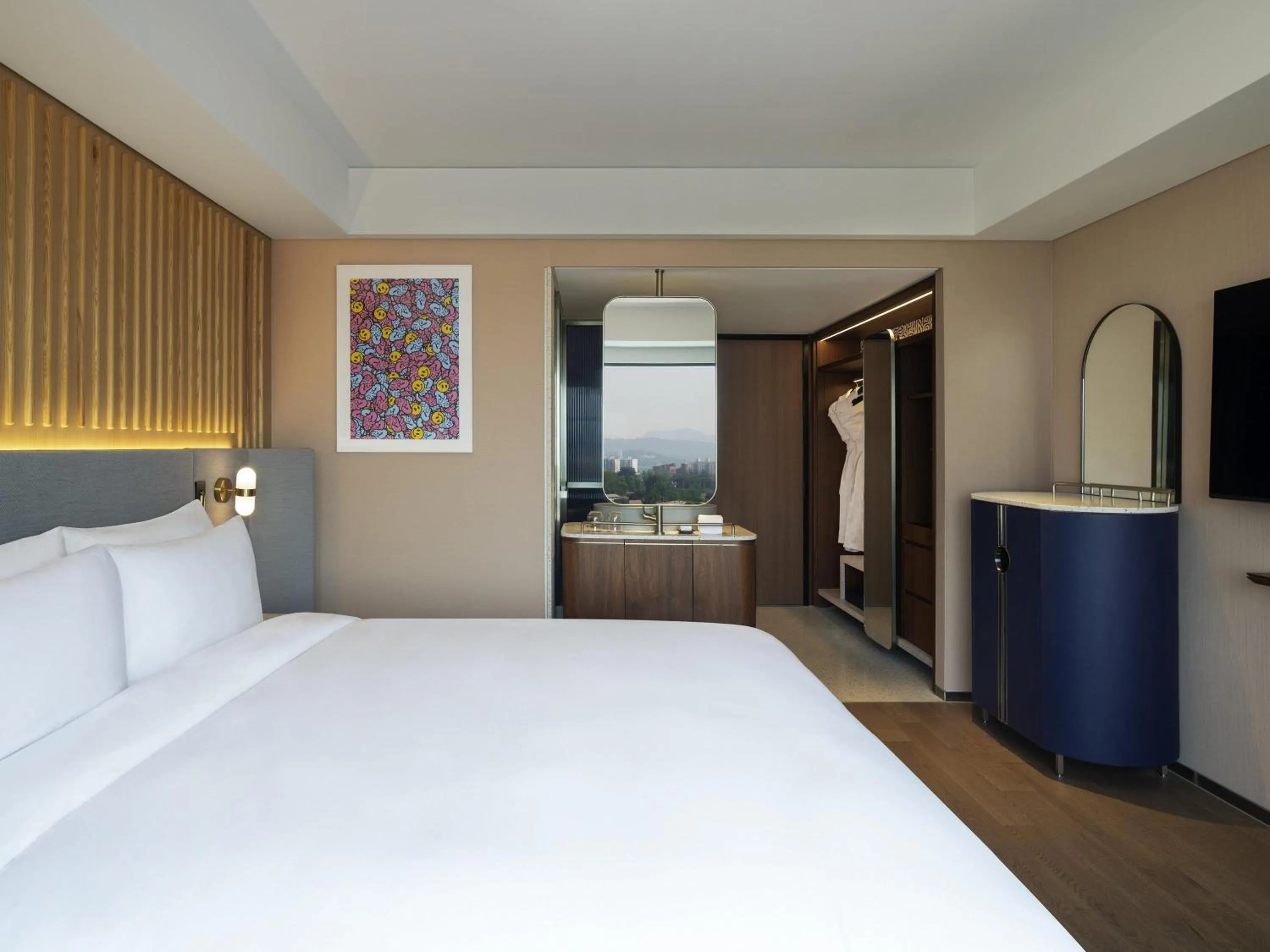 Bedroom, Bed in Mondrian Seoul Itaewon