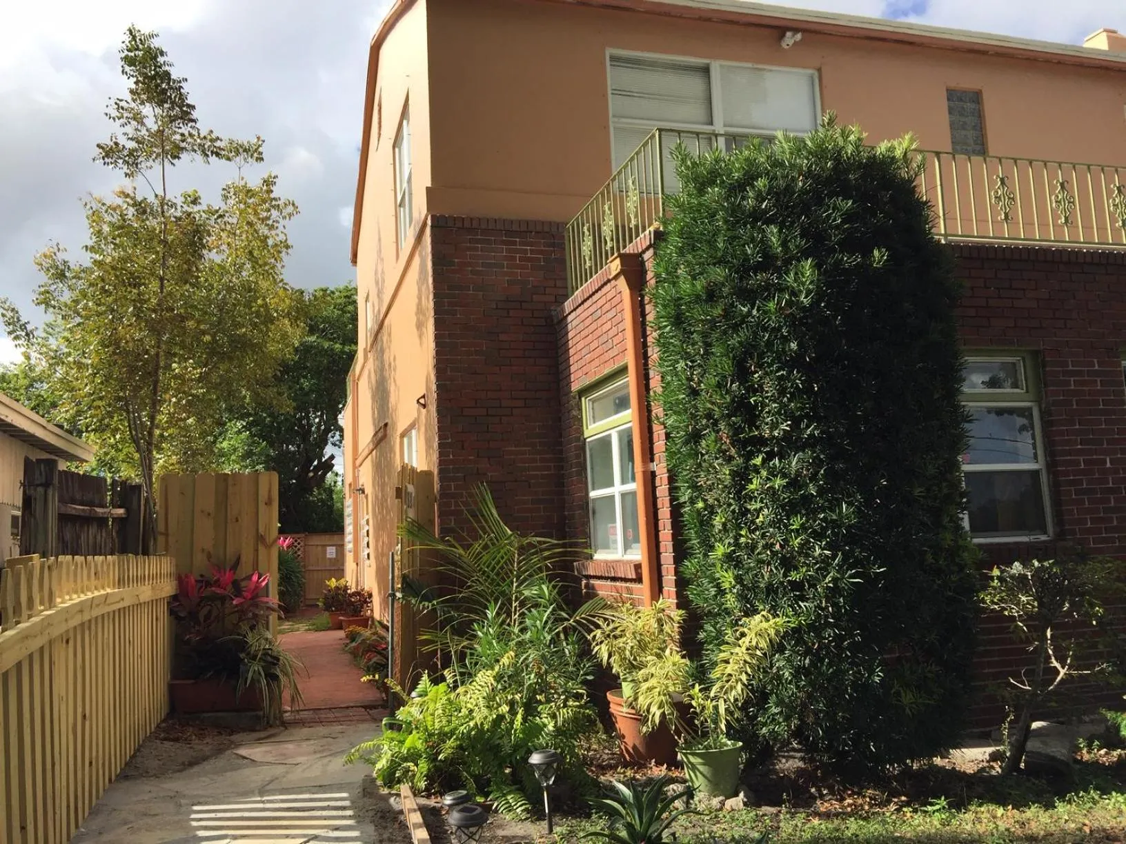 Property building in Mermaid's Cottage