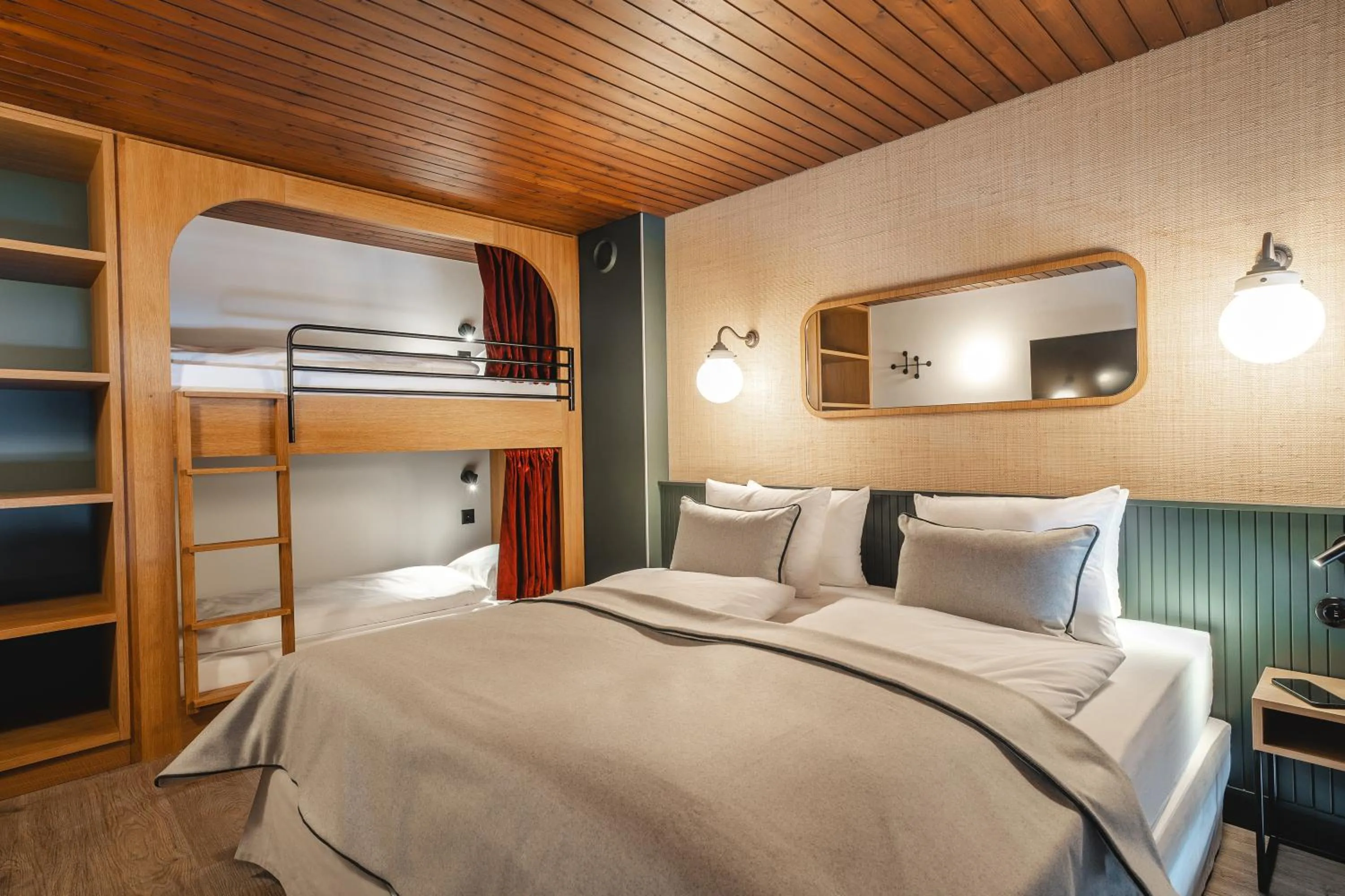 Bedroom, Bed in Braunbär Hotel & Spa - Former Alpine Sunstar Hotel