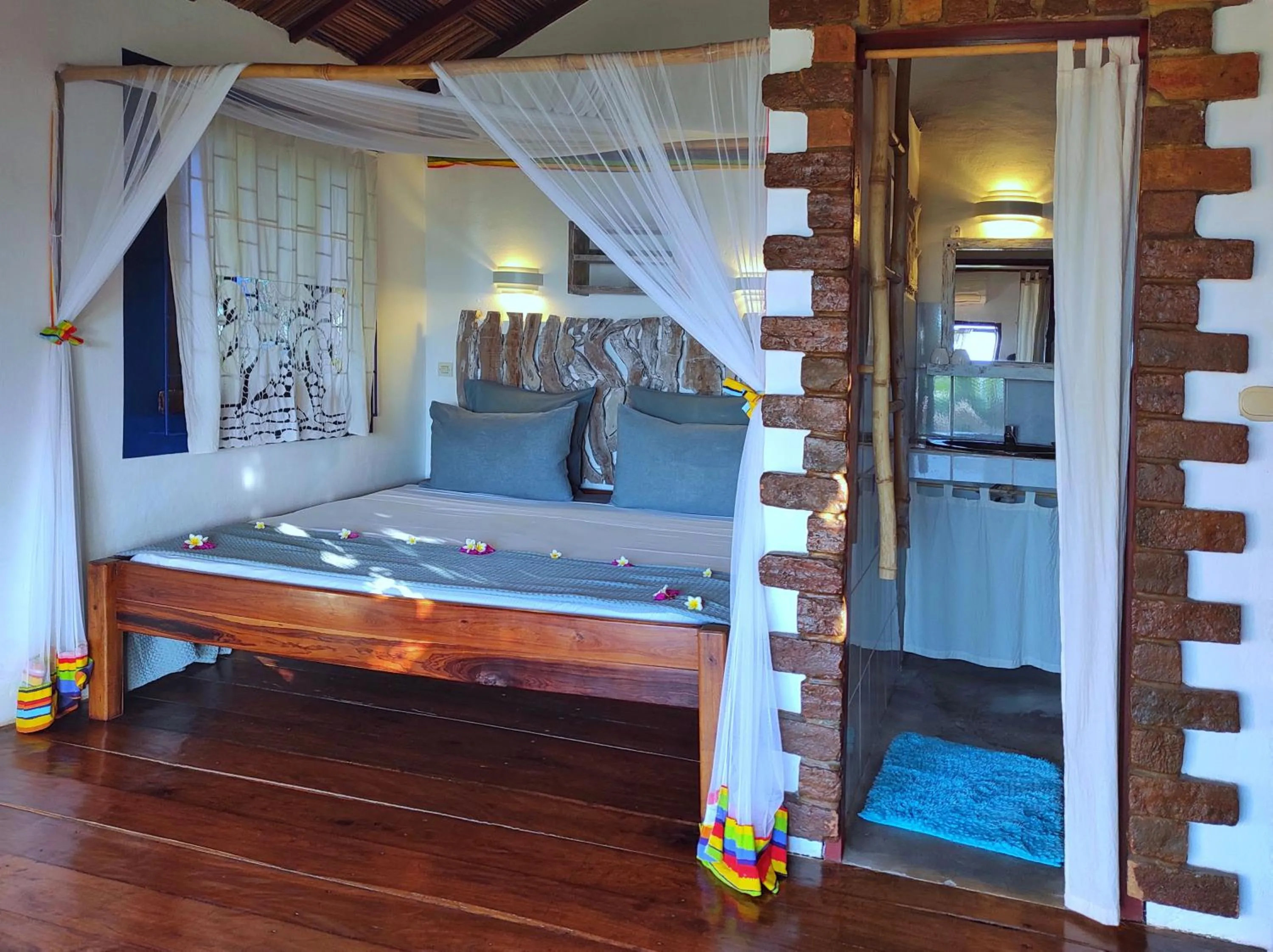 Bedroom, Bed in Le Grand Bleu