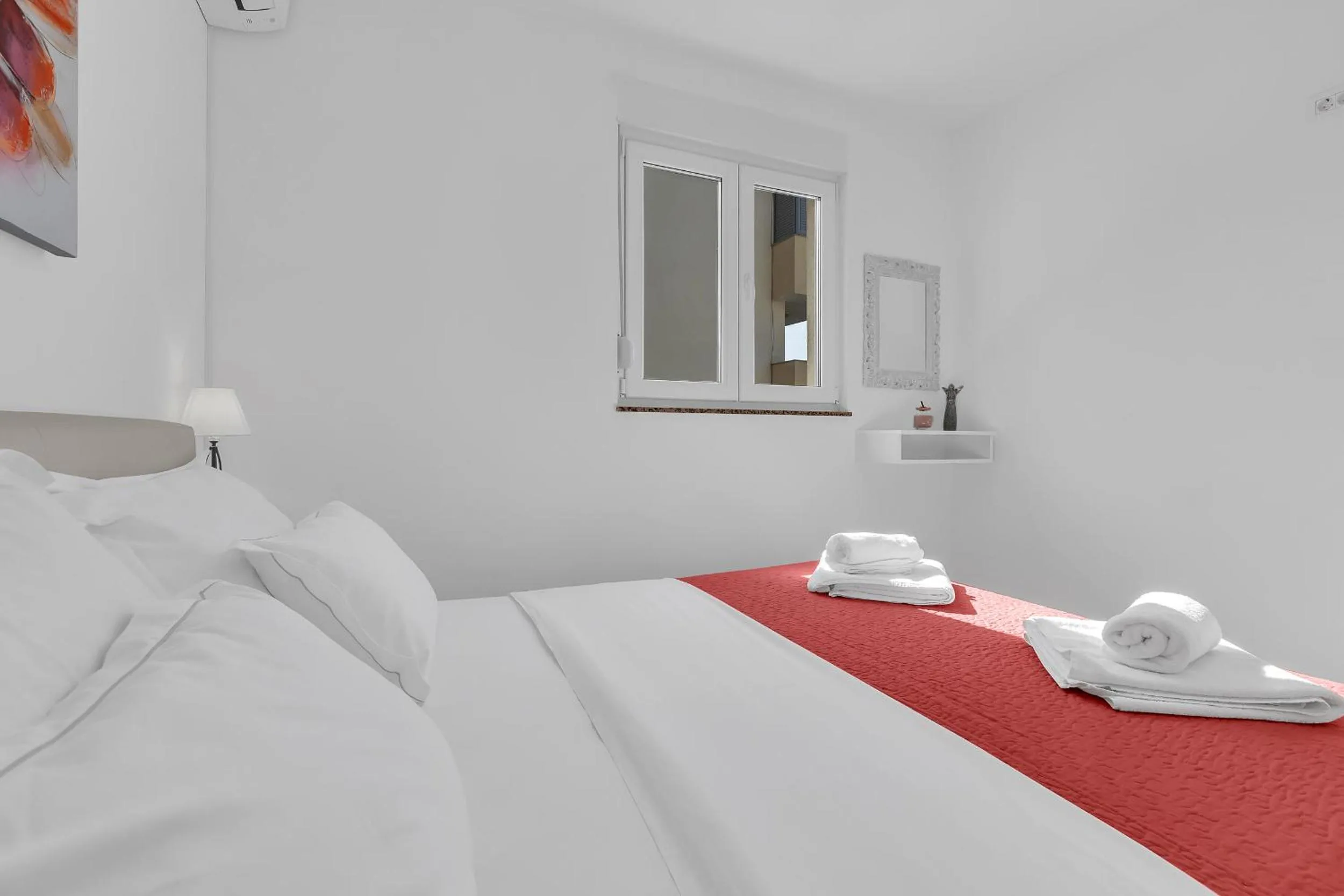 Bed in Sea View Apartments Dammi with free parking