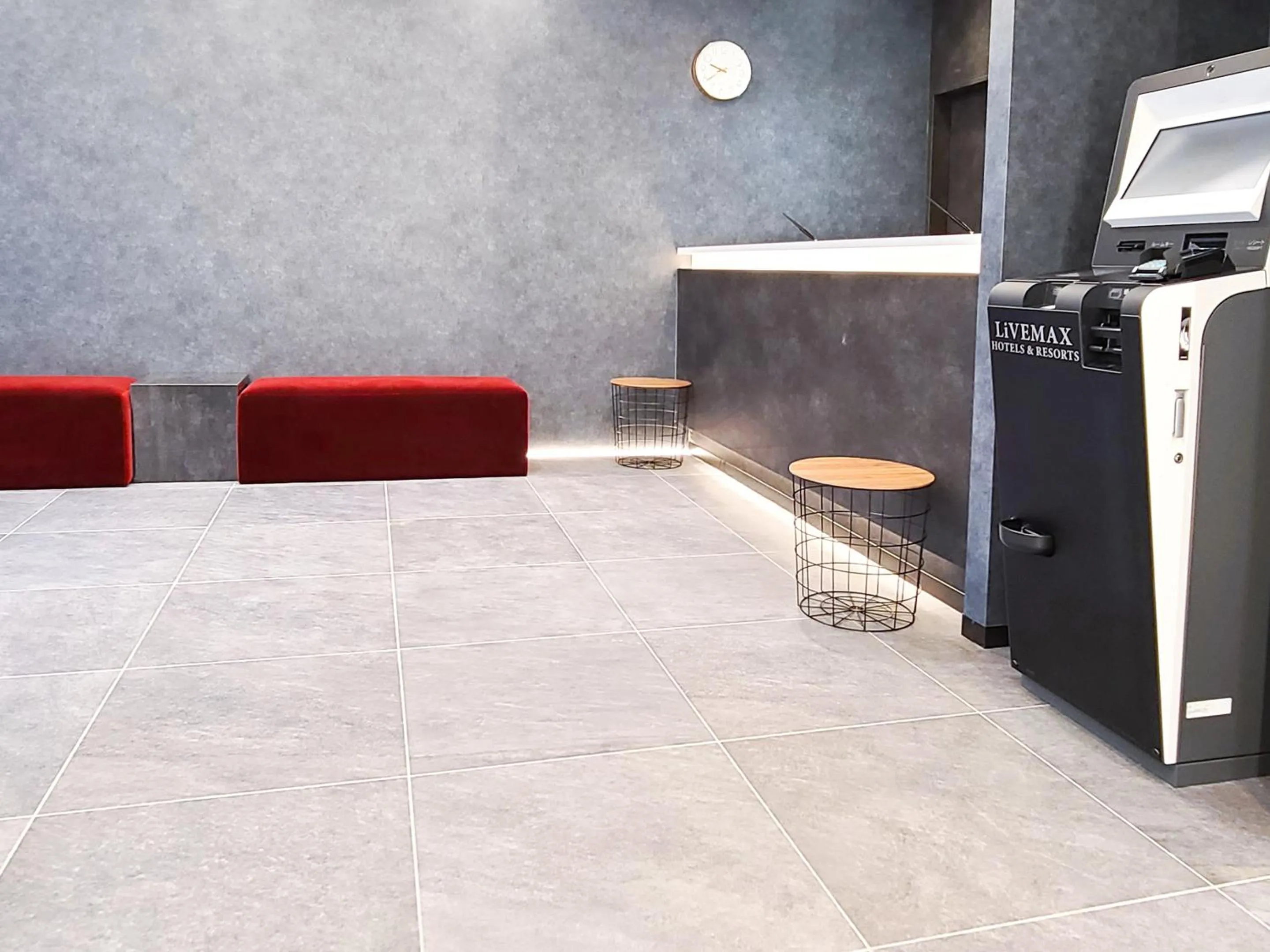 Lobby or reception in HOTEL LiVEMAX Akasaka GRANDE