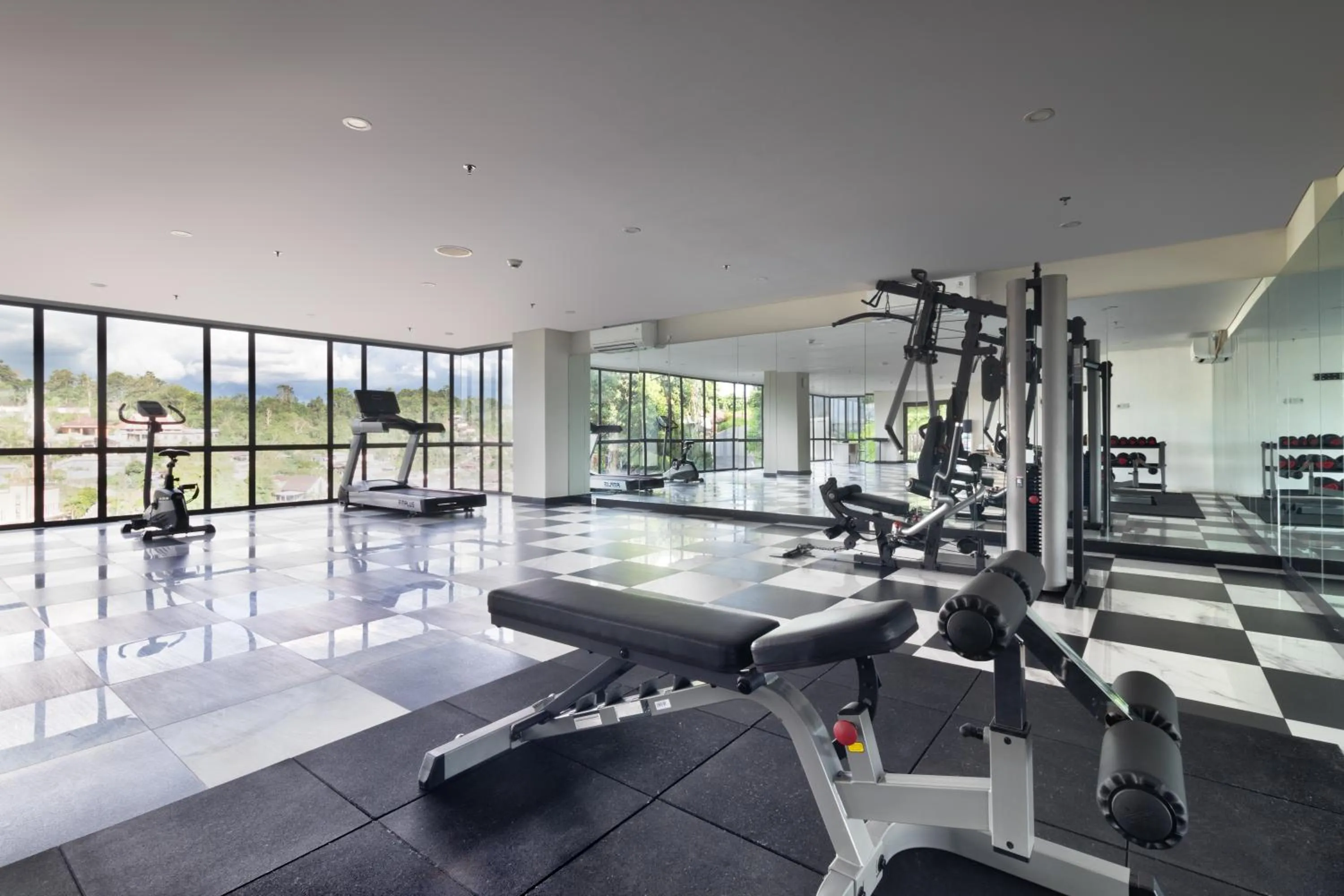 Fitness centre/facilities in Luwansa Hotel and Convention Center Manado