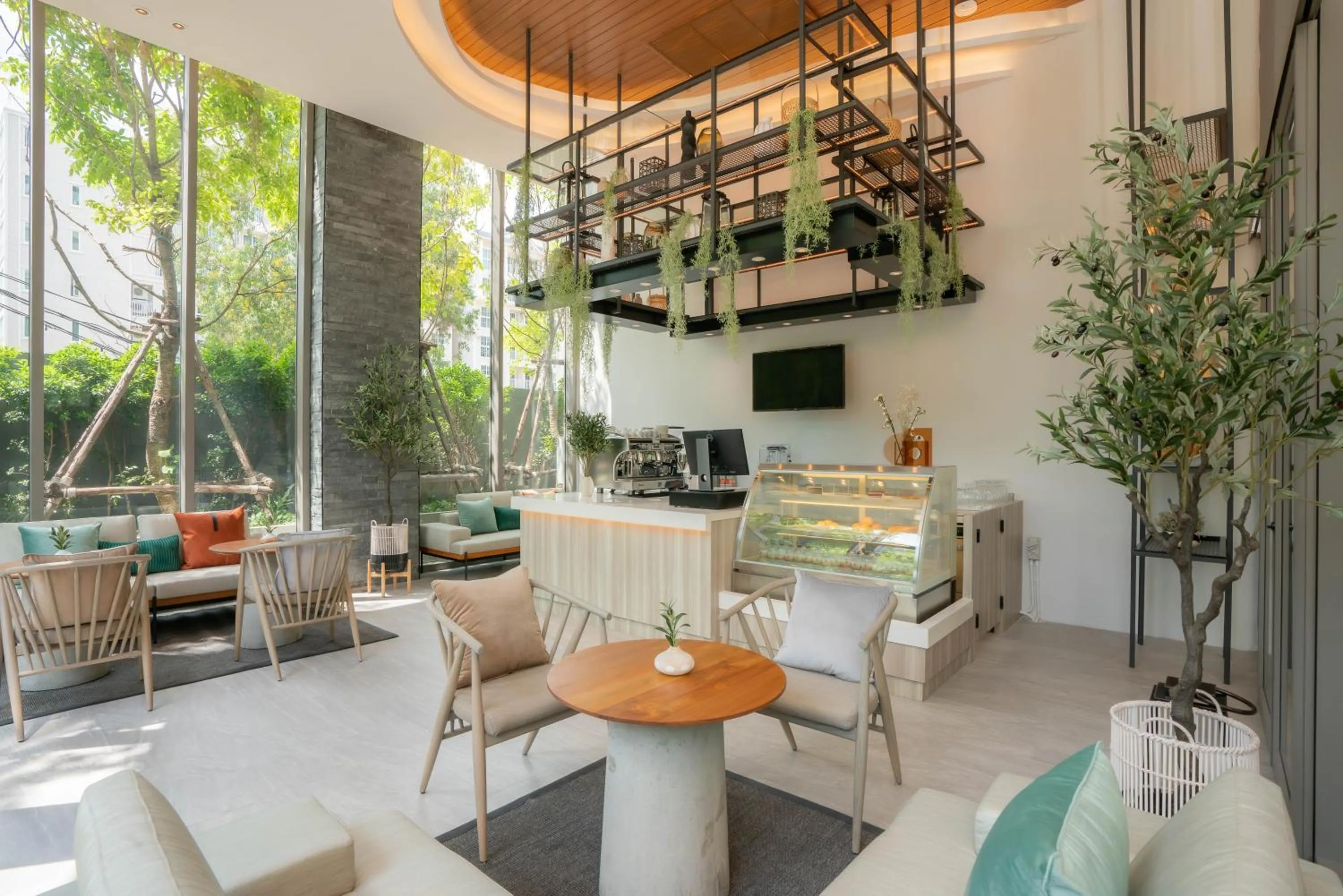 Restaurant/places to eat in Bayphere Hotel Pattaya JC