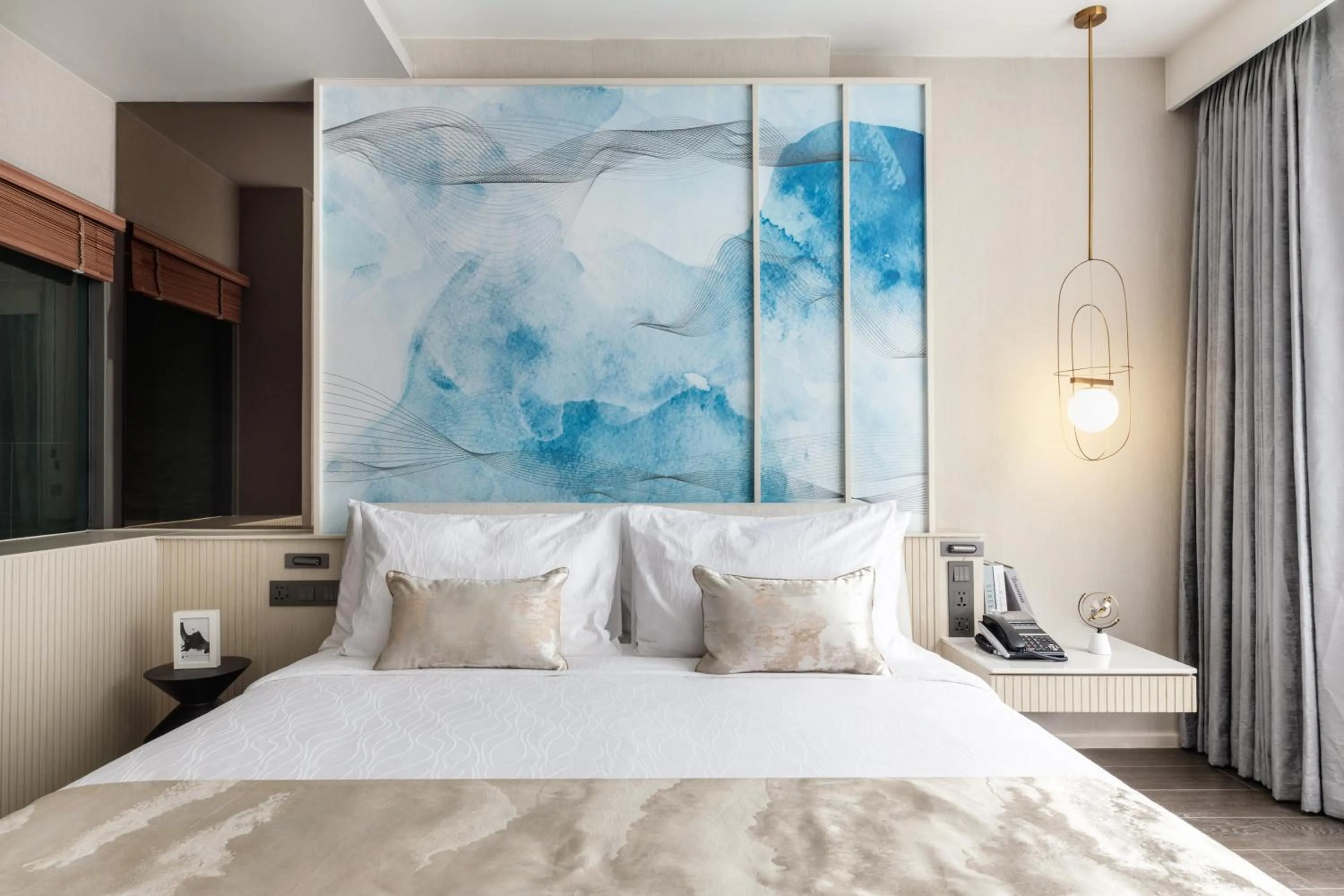 Bed in Bayphere Hotel Pattaya JC