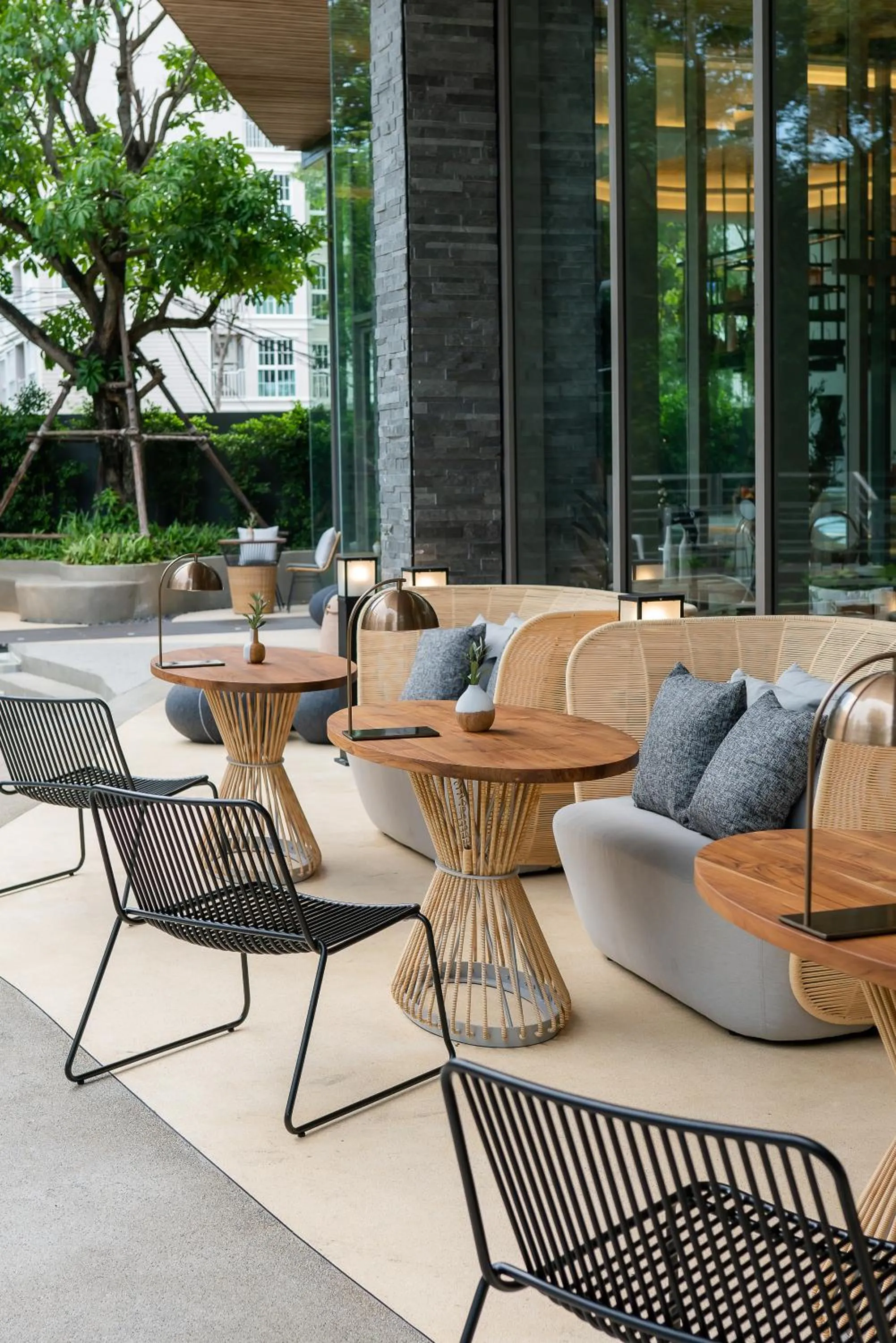 Restaurant/places to eat in Bayphere Hotel Pattaya JC