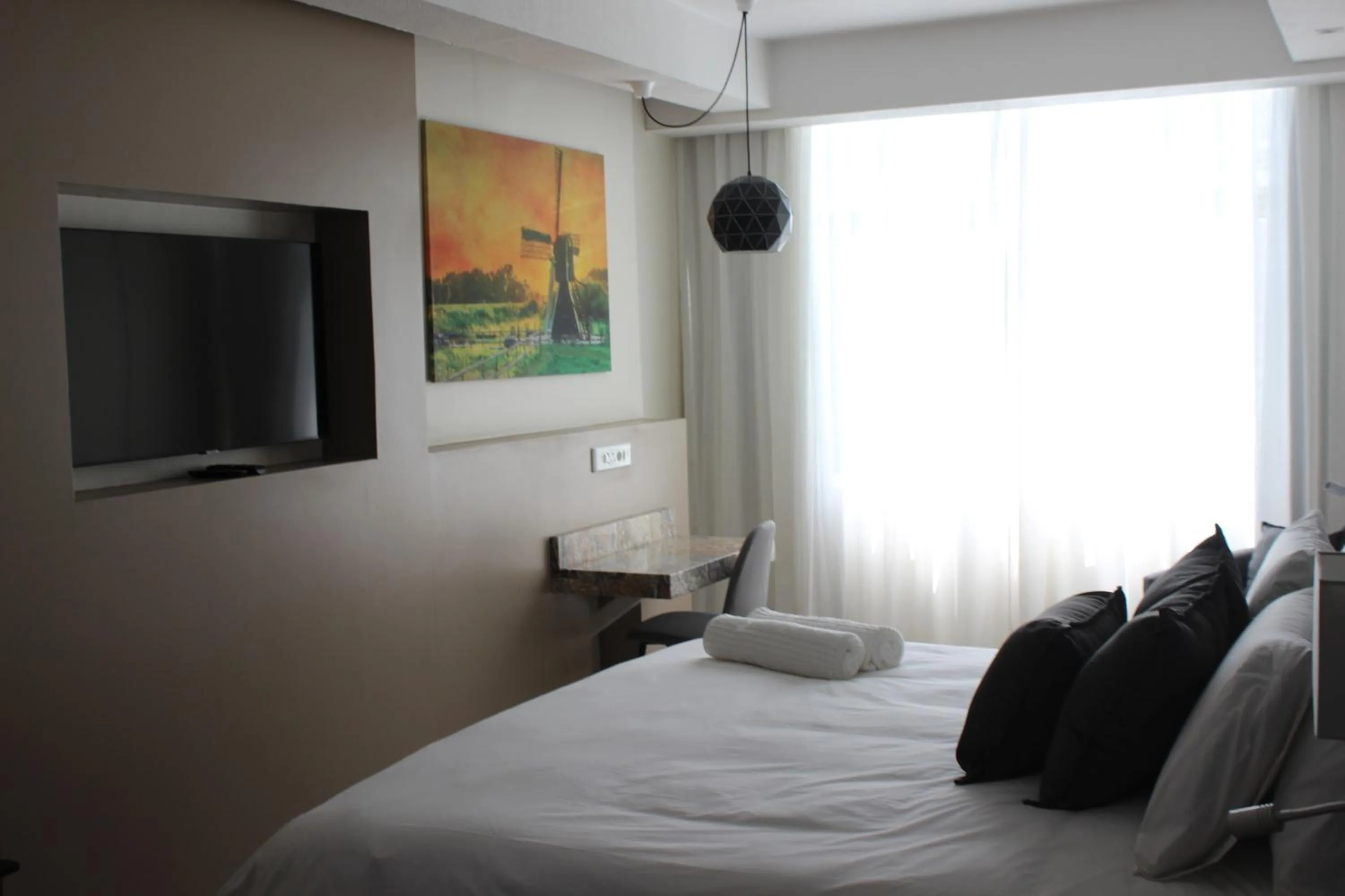 Bed in Luxe-Molen Boutique Hotel