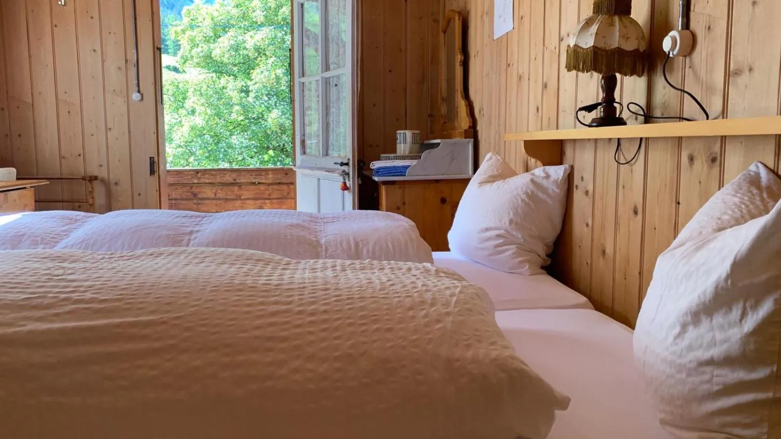 Bed in Berghaus Iffigenalp