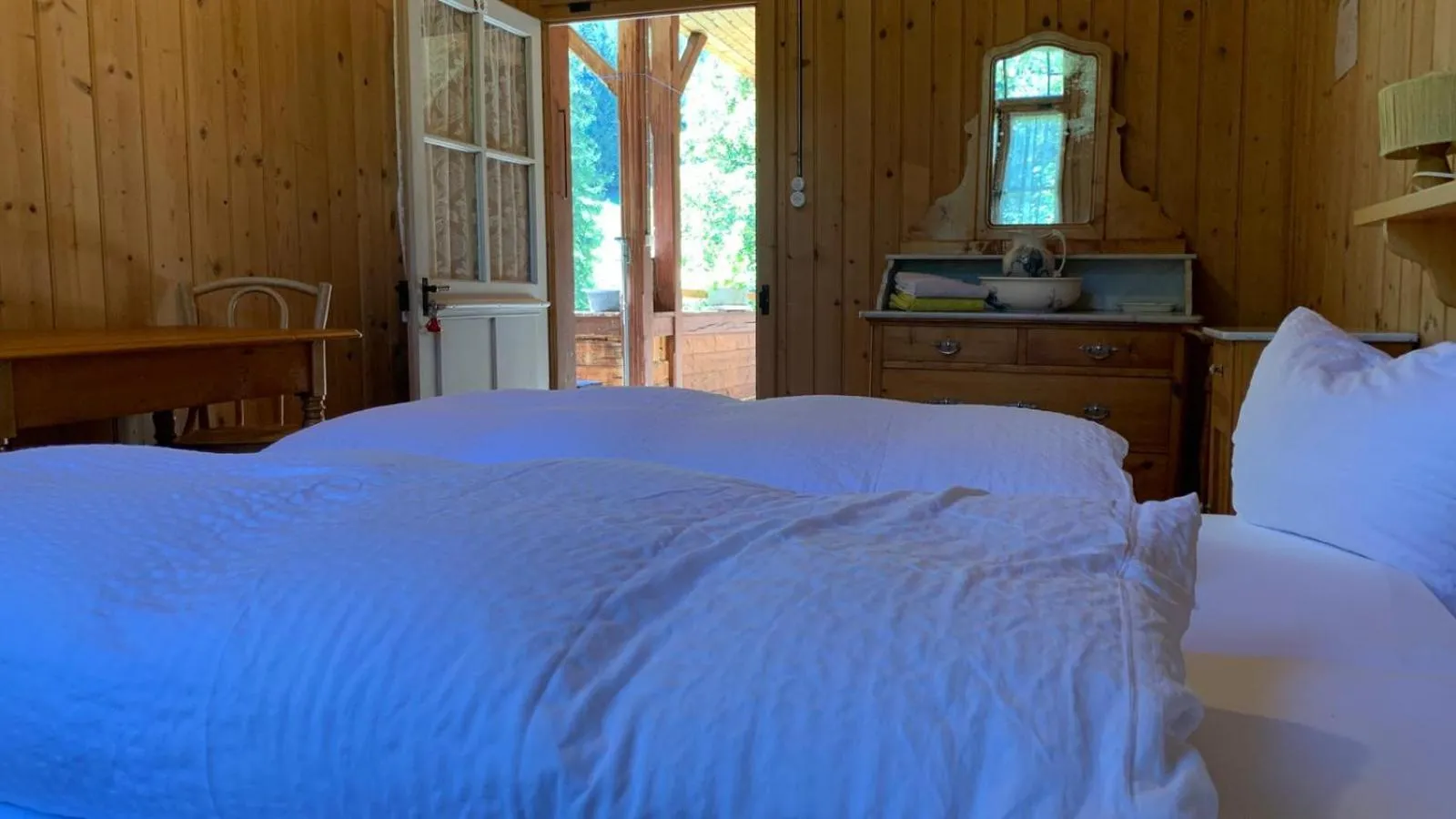 Bed in Berghaus Iffigenalp