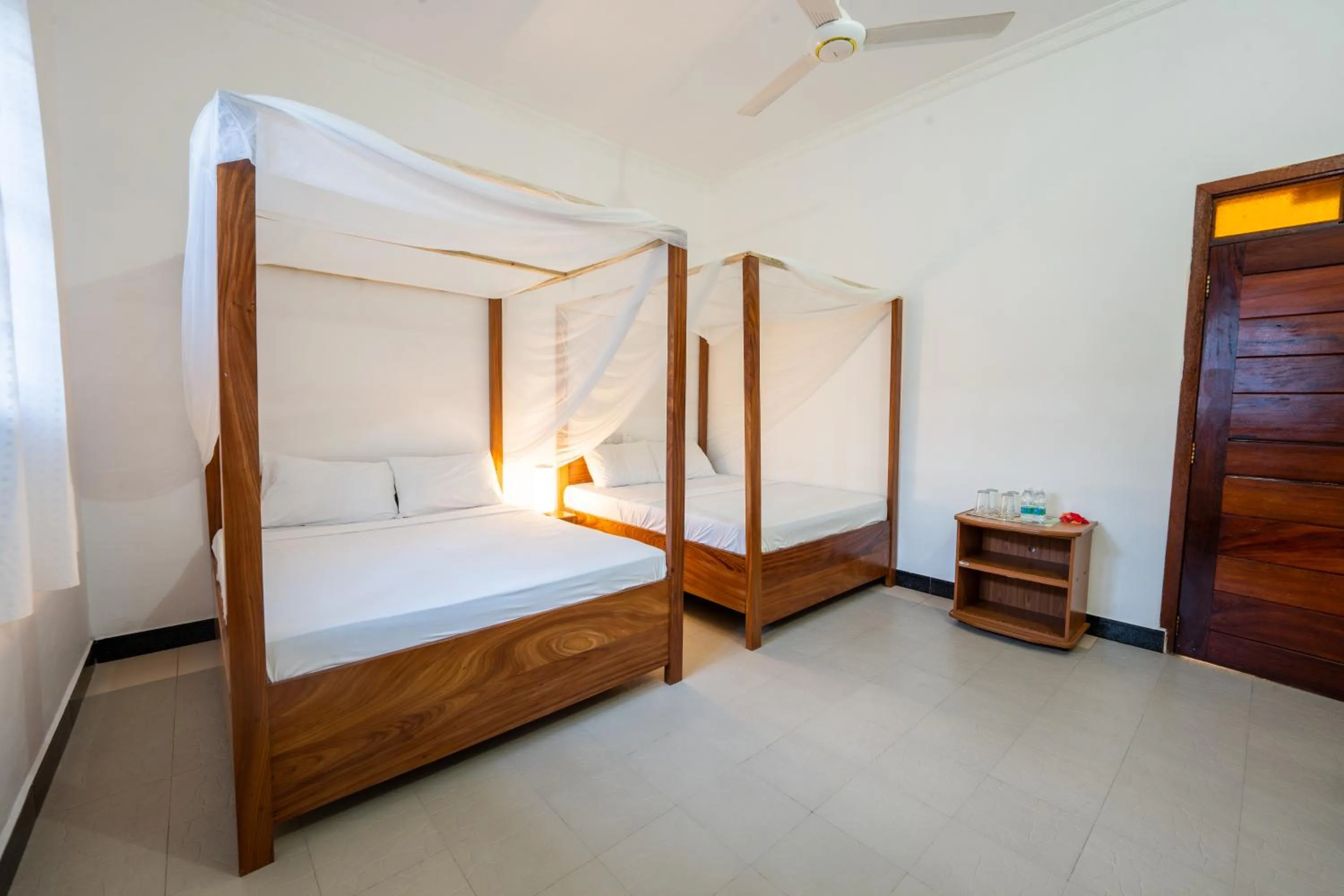 Bed in Savi House Nungwi