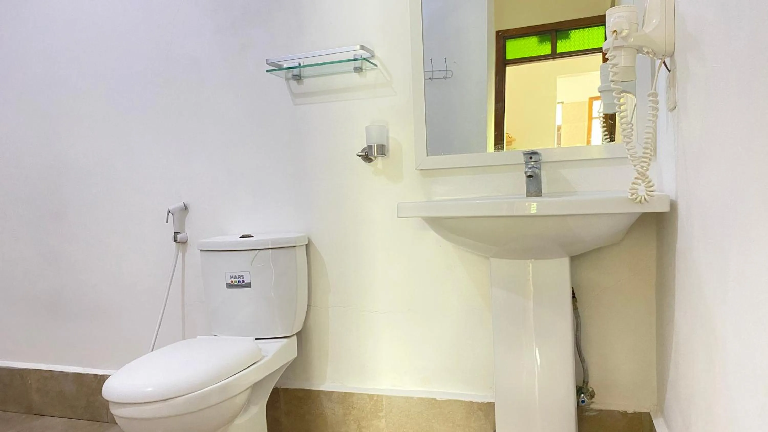 Shower in Savi House Nungwi