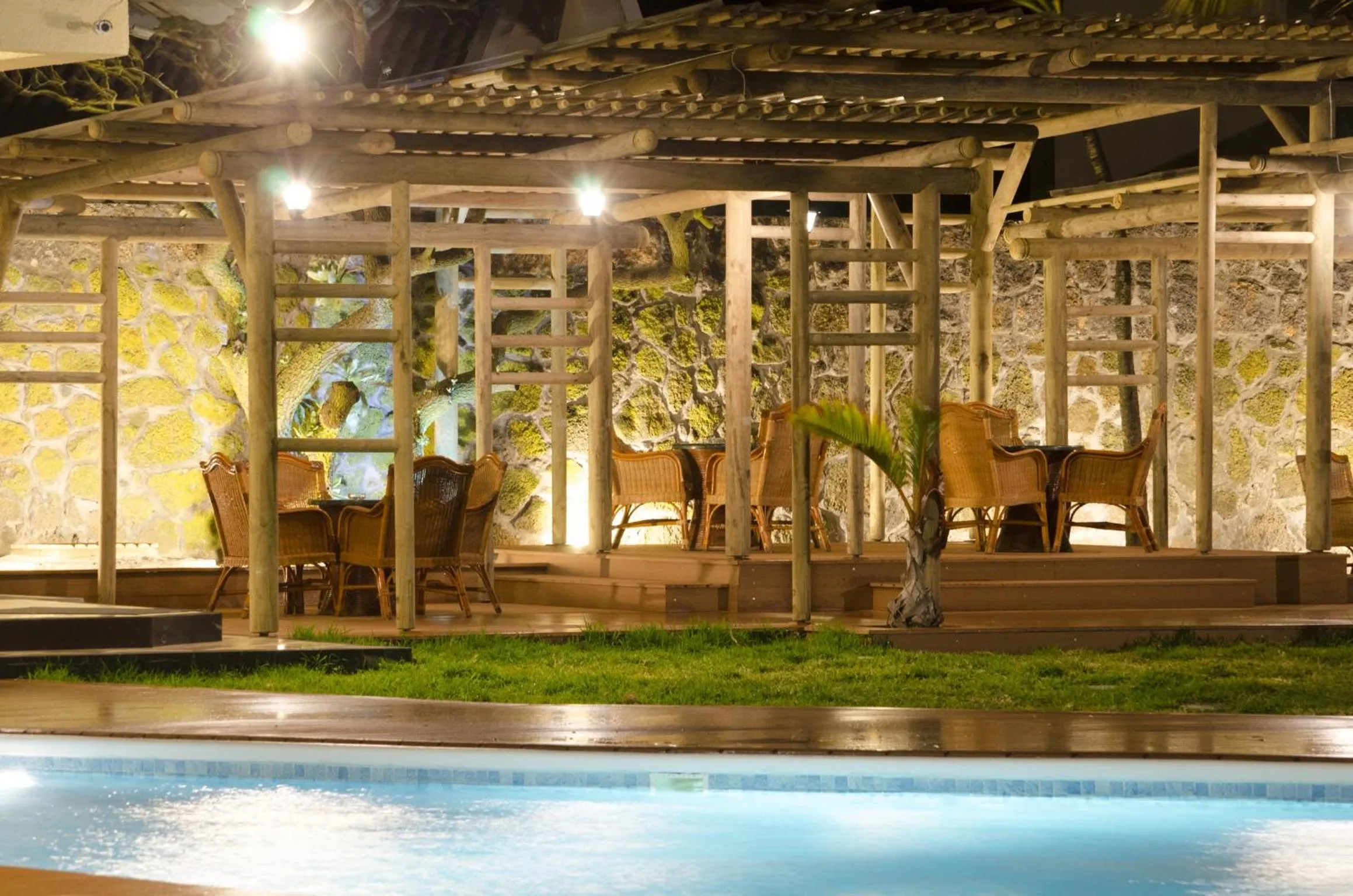 Swimming pool in Silver Beach Hotel