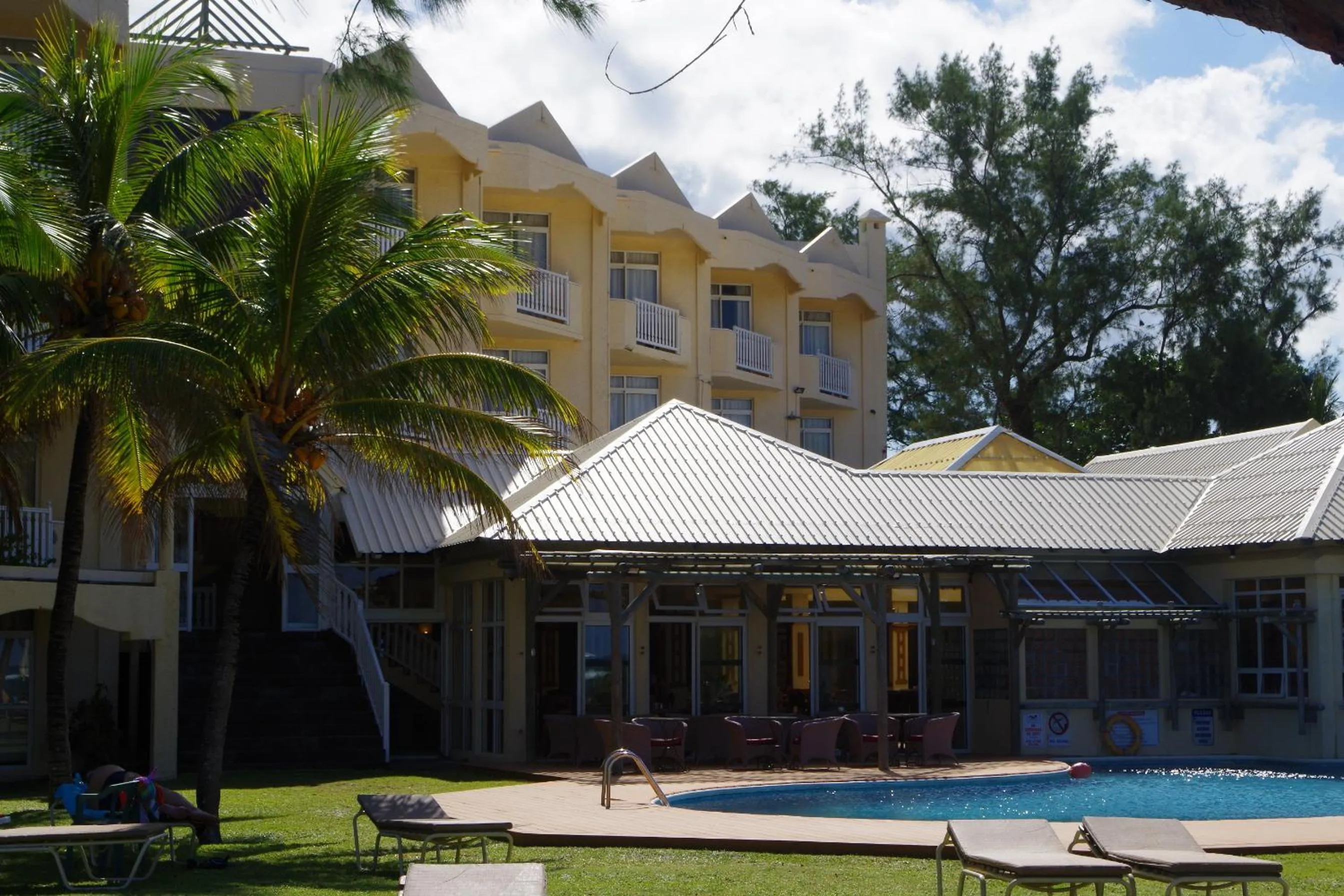 Swimming pool in Silver Beach Hotel