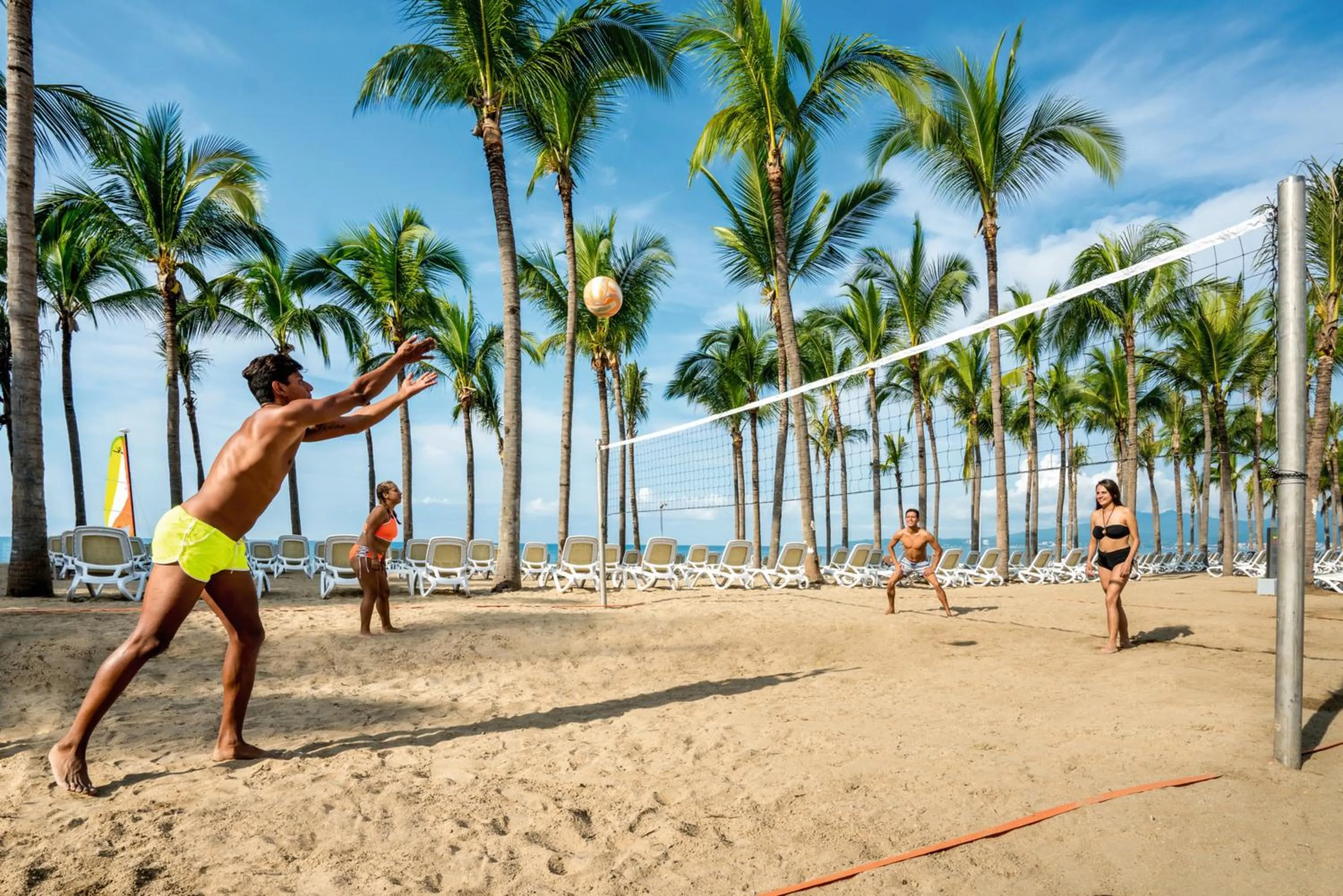 Beach in Riu Vallarta - All Inclusive