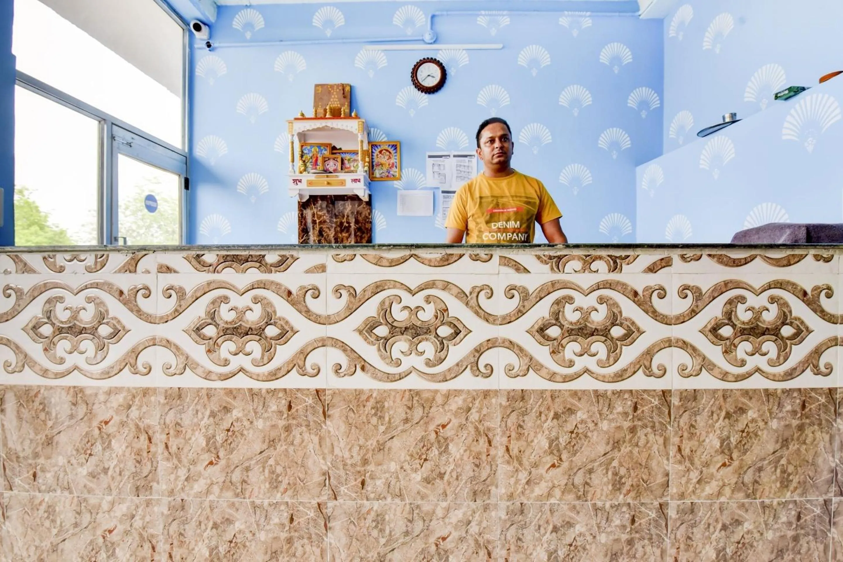 Lobby or reception in Hotel O Paradise Inn