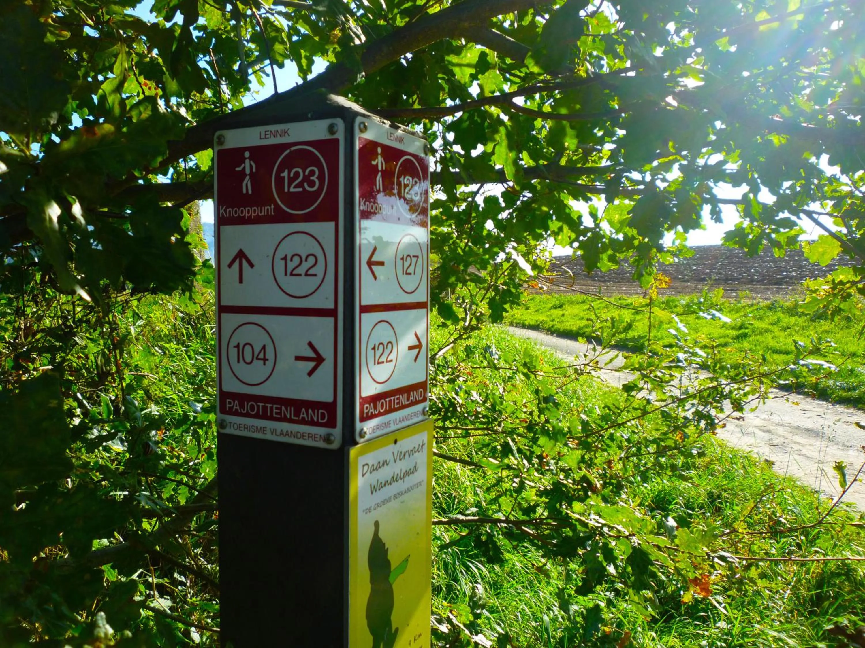 Logo/Certificate/Sign in Het Verblijf