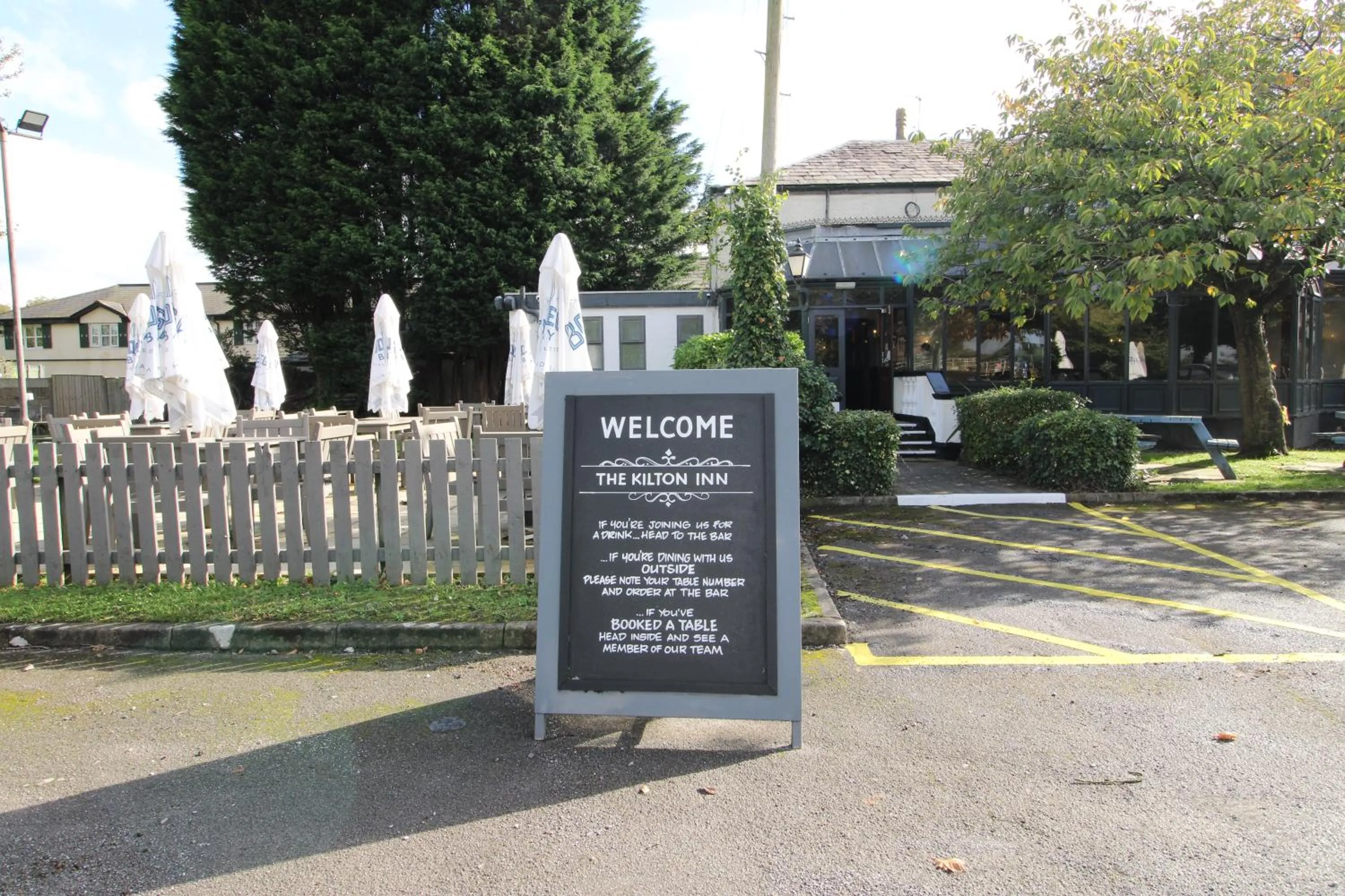 Facade/entrance in Casa Mere Manchester Airport, Knutsford, Sure Collection by Best Western