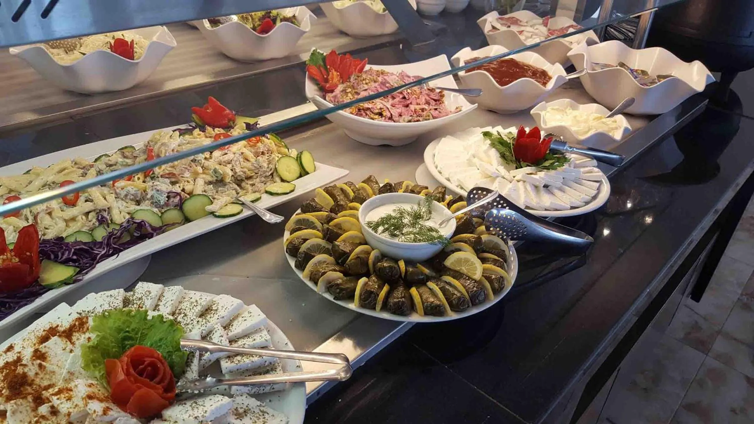 Food in LAGUNA HOLIDAY RESORT