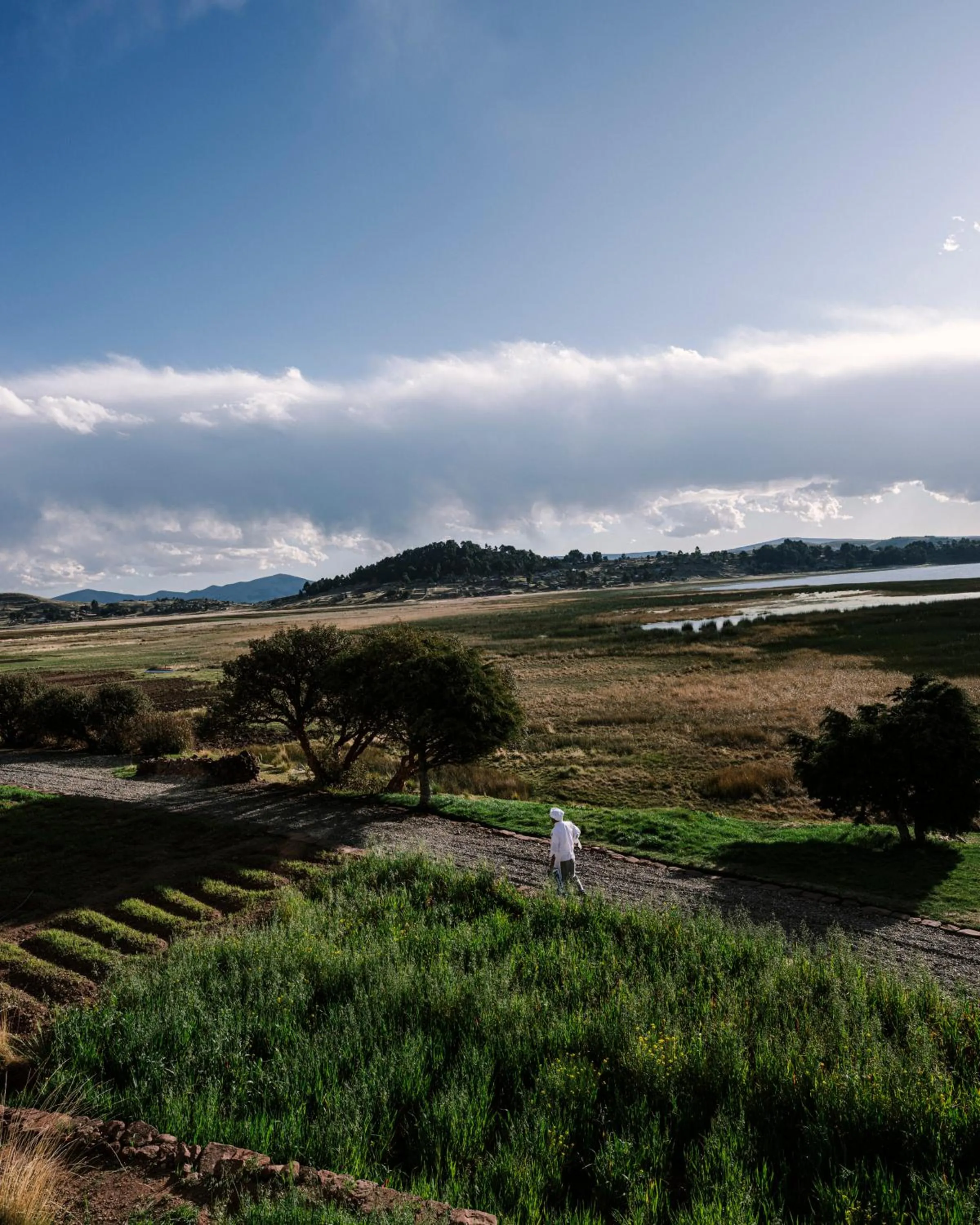 Nearby landmark in Titilaka by Andean