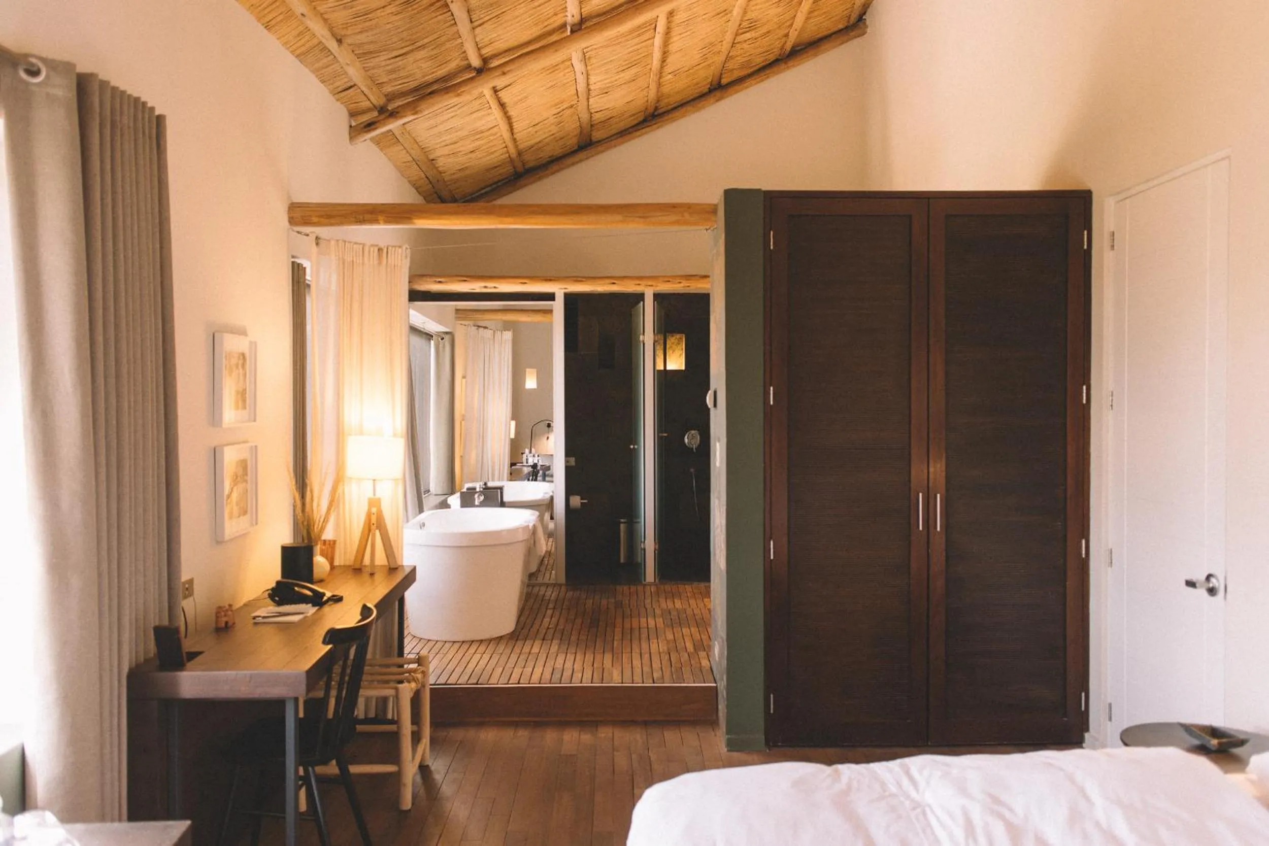 Bed in Titilaka by Andean