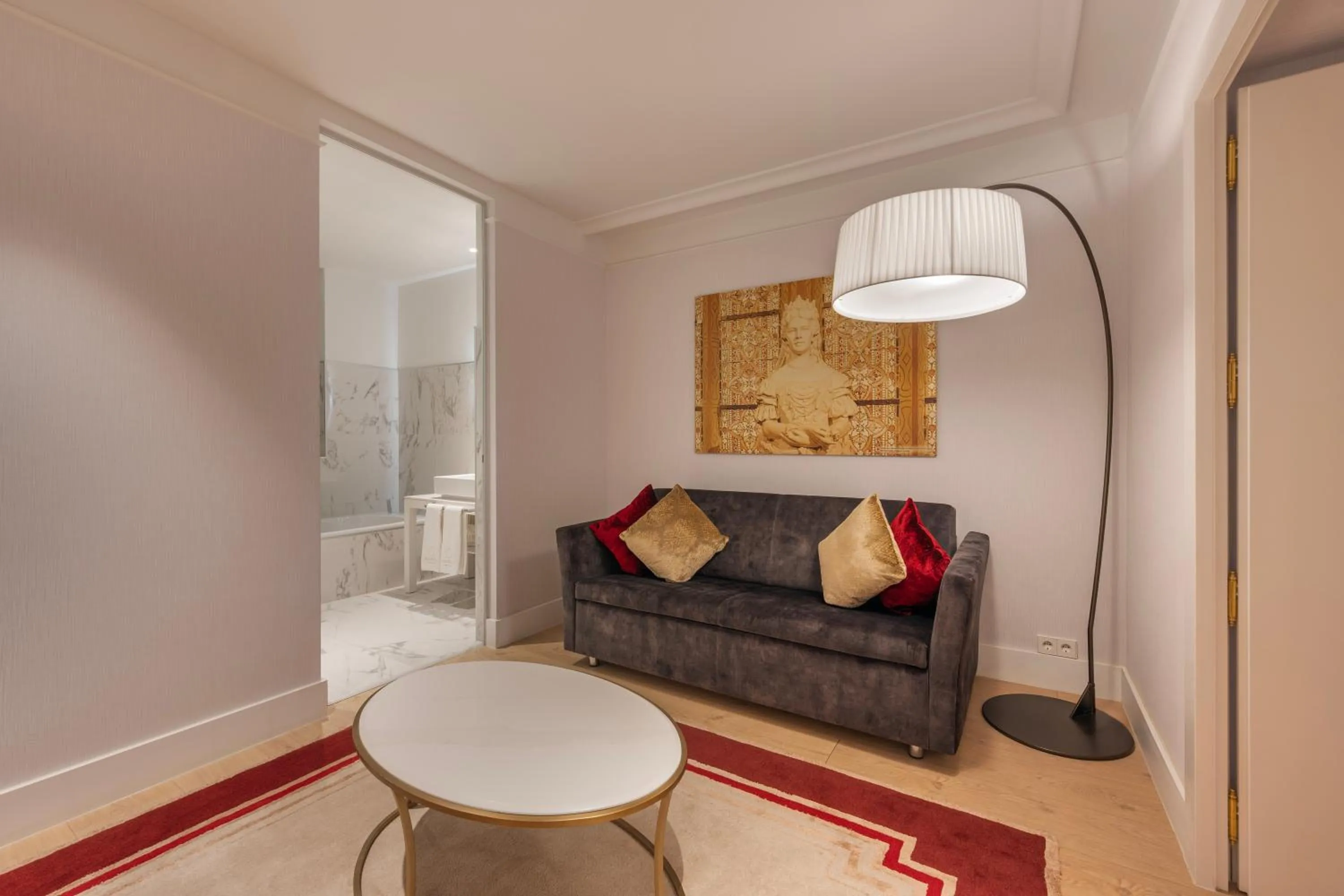 Living room in Áurea Ana Palace by Eurostars Hotel Company