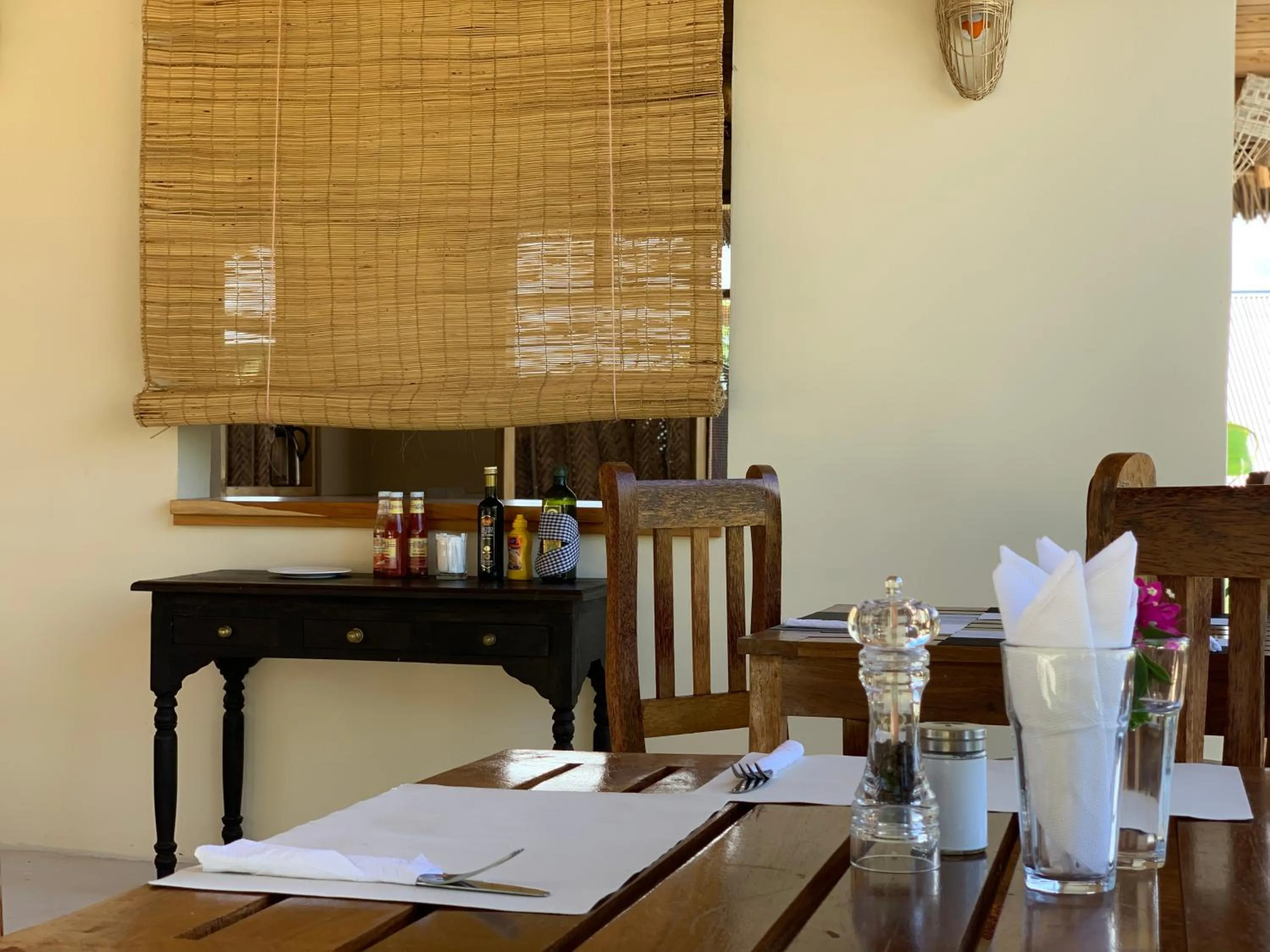 Restaurant/places to eat in Zanzibar Tropical Sunset Boutique Hotel - Adults Only