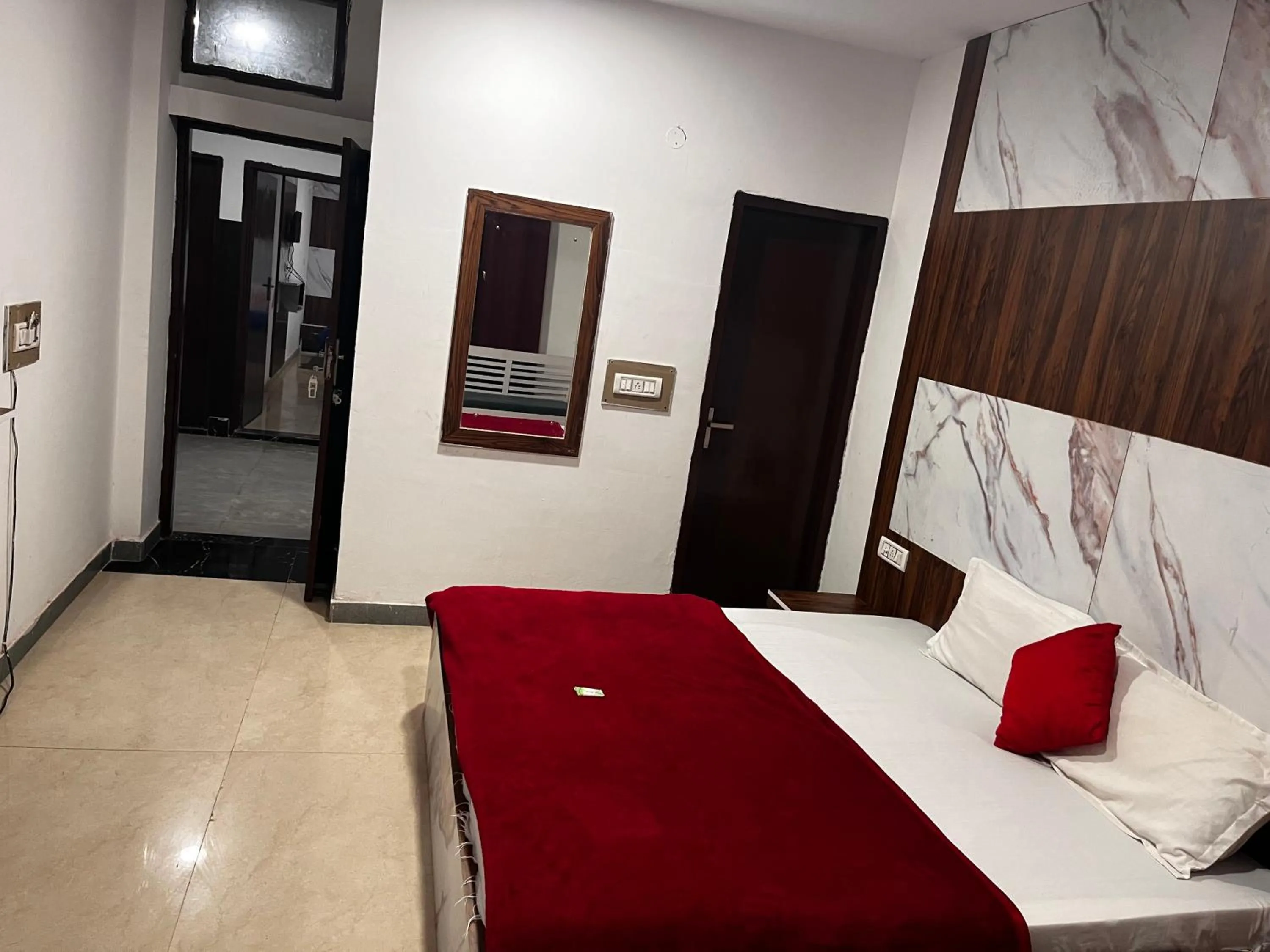 Bedroom, Bed in Hotel Green