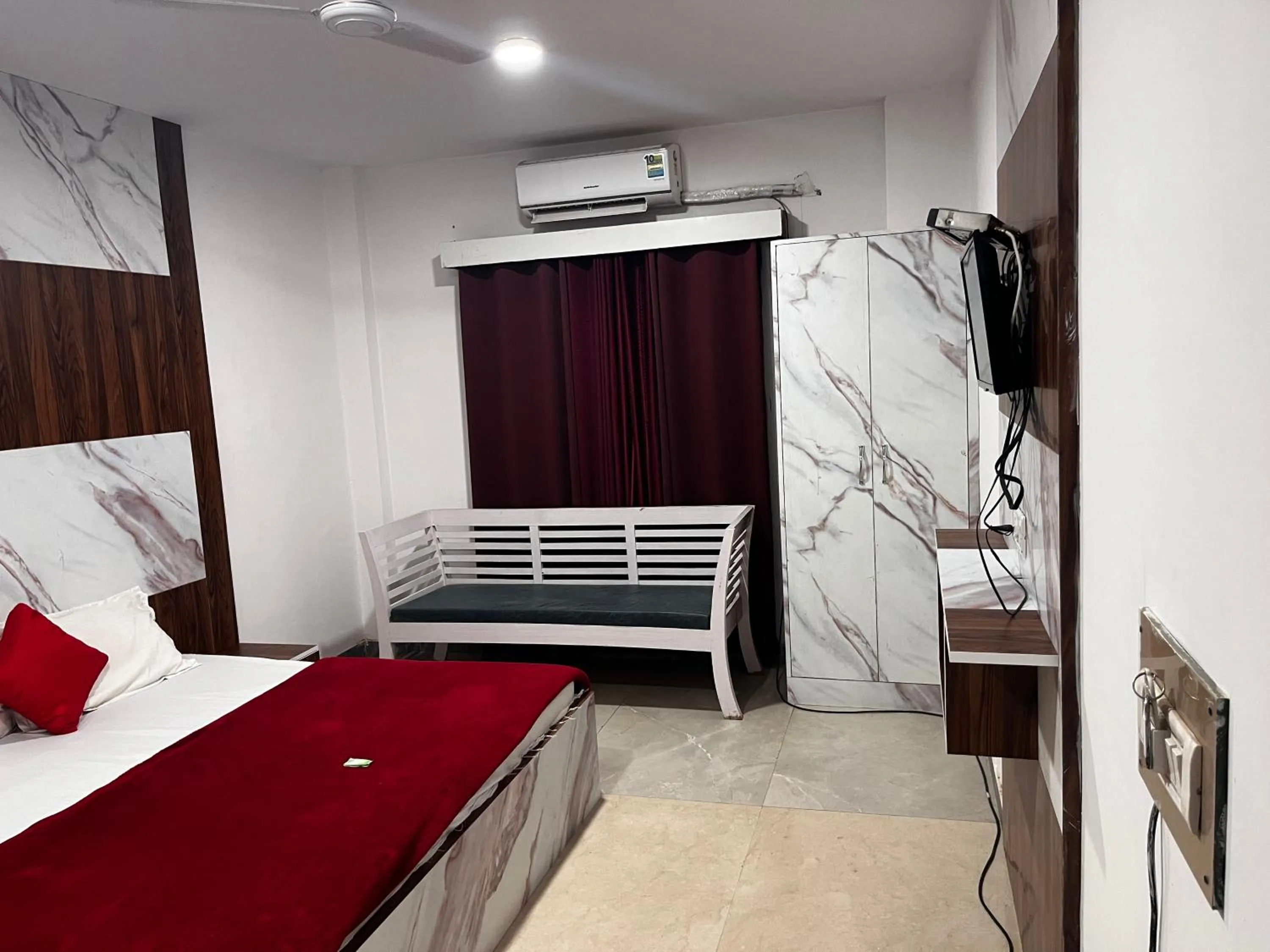 Bedroom, Bed in Hotel Green