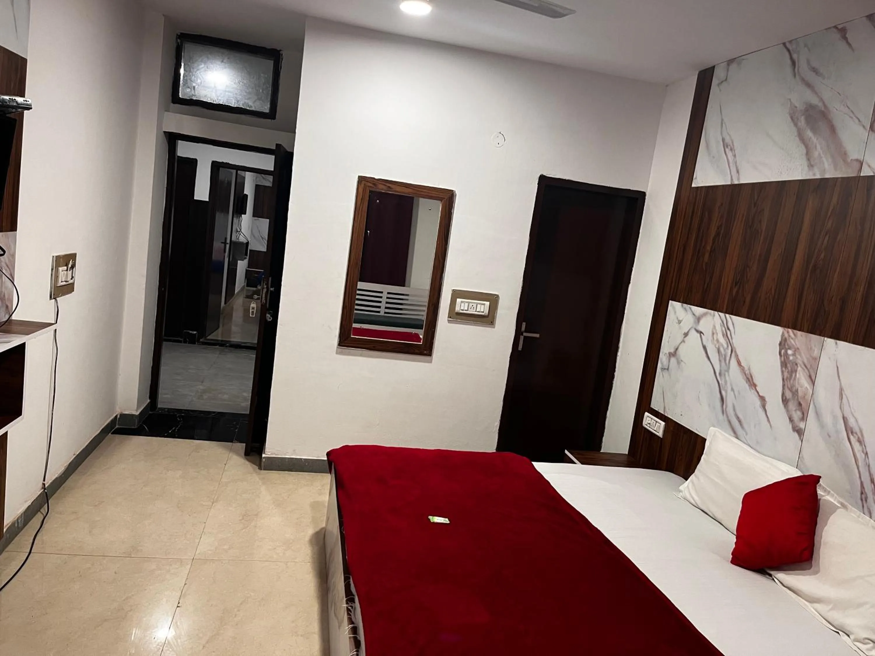 Bedroom, Bed in Hotel Green