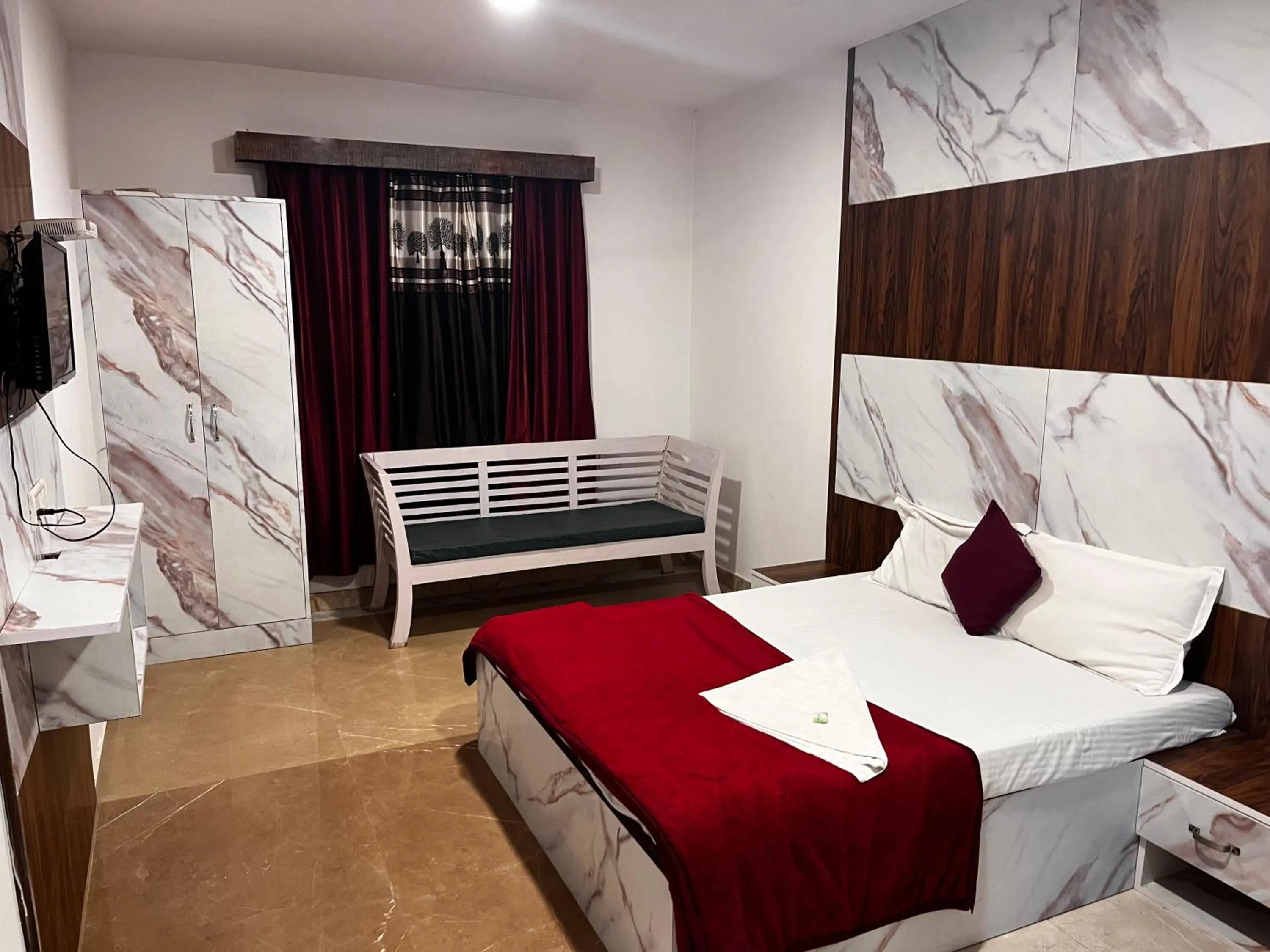 Bedroom, Bed in Hotel Green