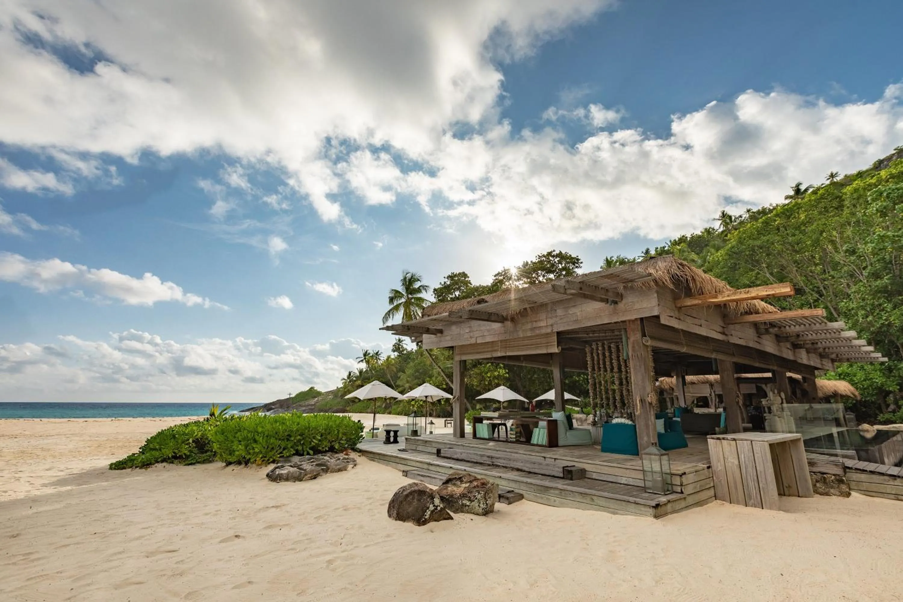 Restaurant/places to eat in North Island, a Luxury Collection Resort, Seychelles