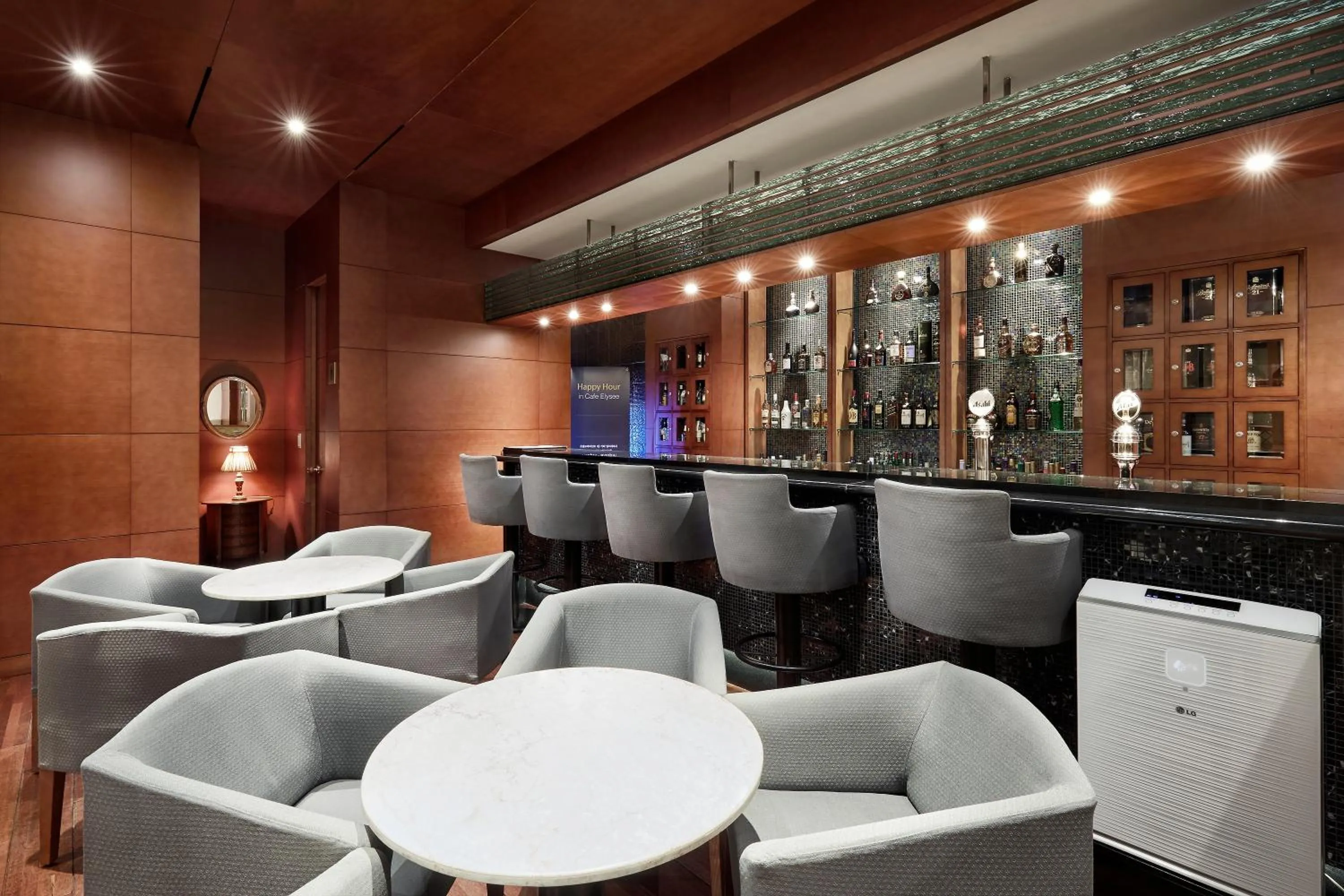 Lounge or bar in Hotel President